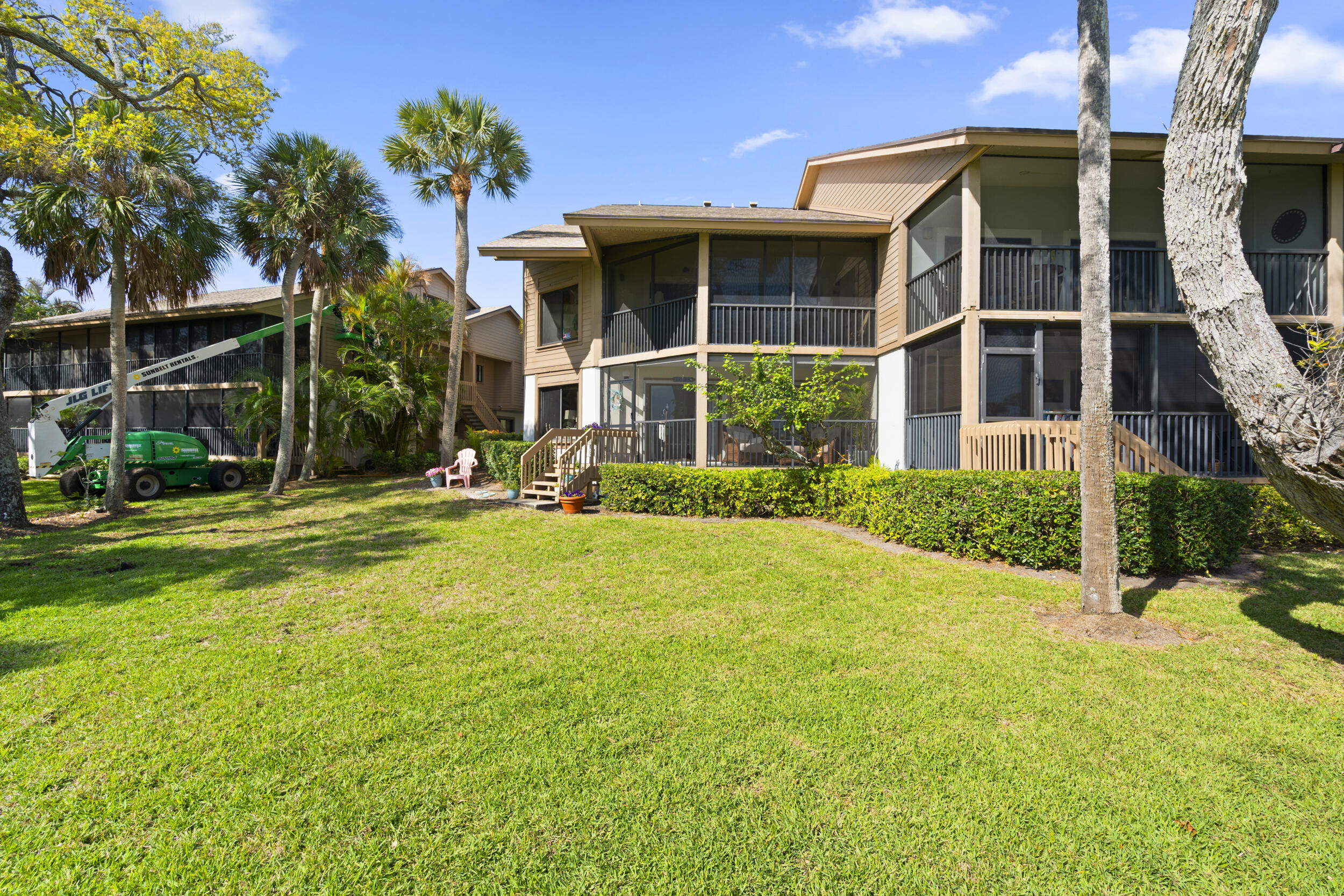 RIVERWOOD CONDO - Residential