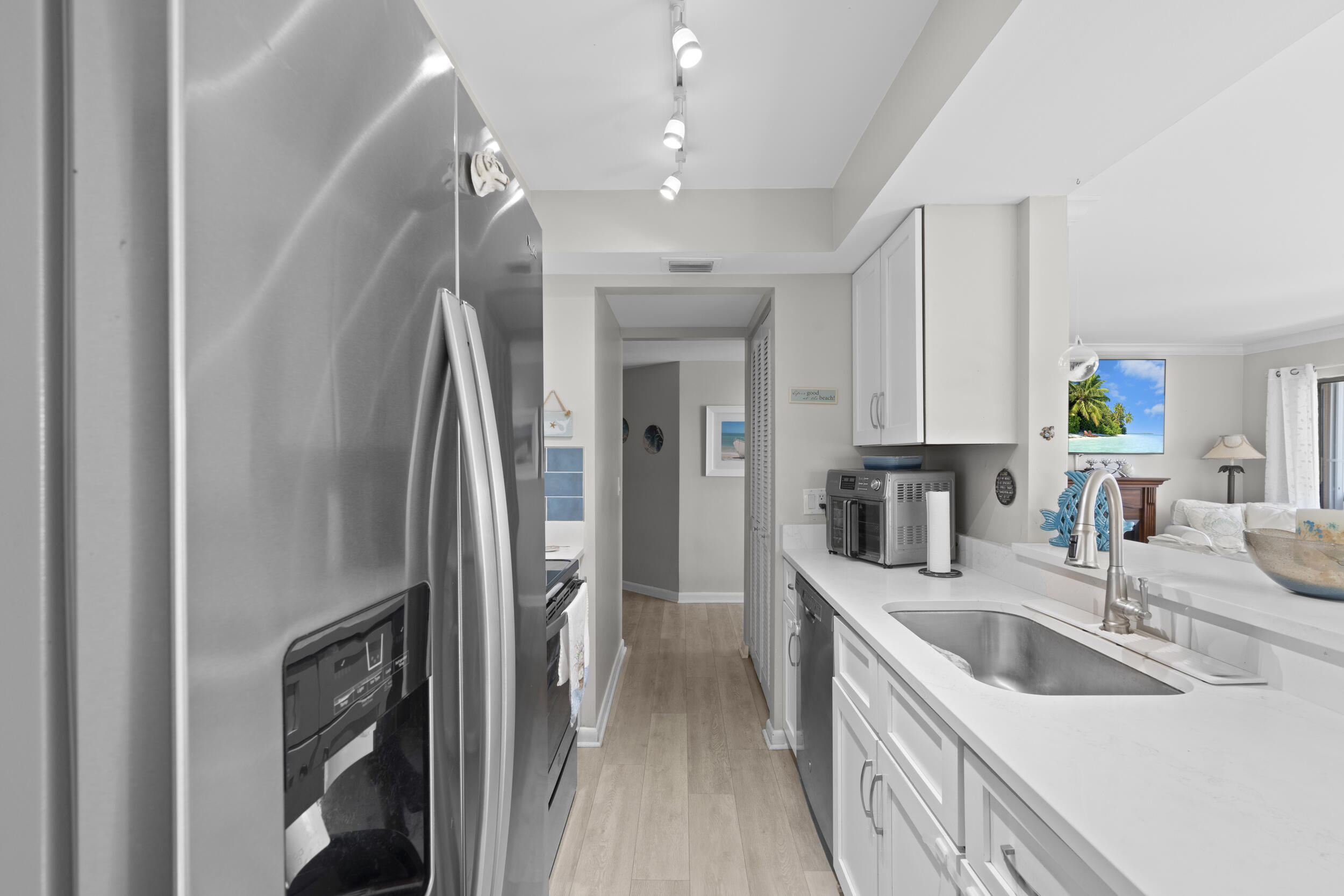 RIVERWOOD CONDO - Residential