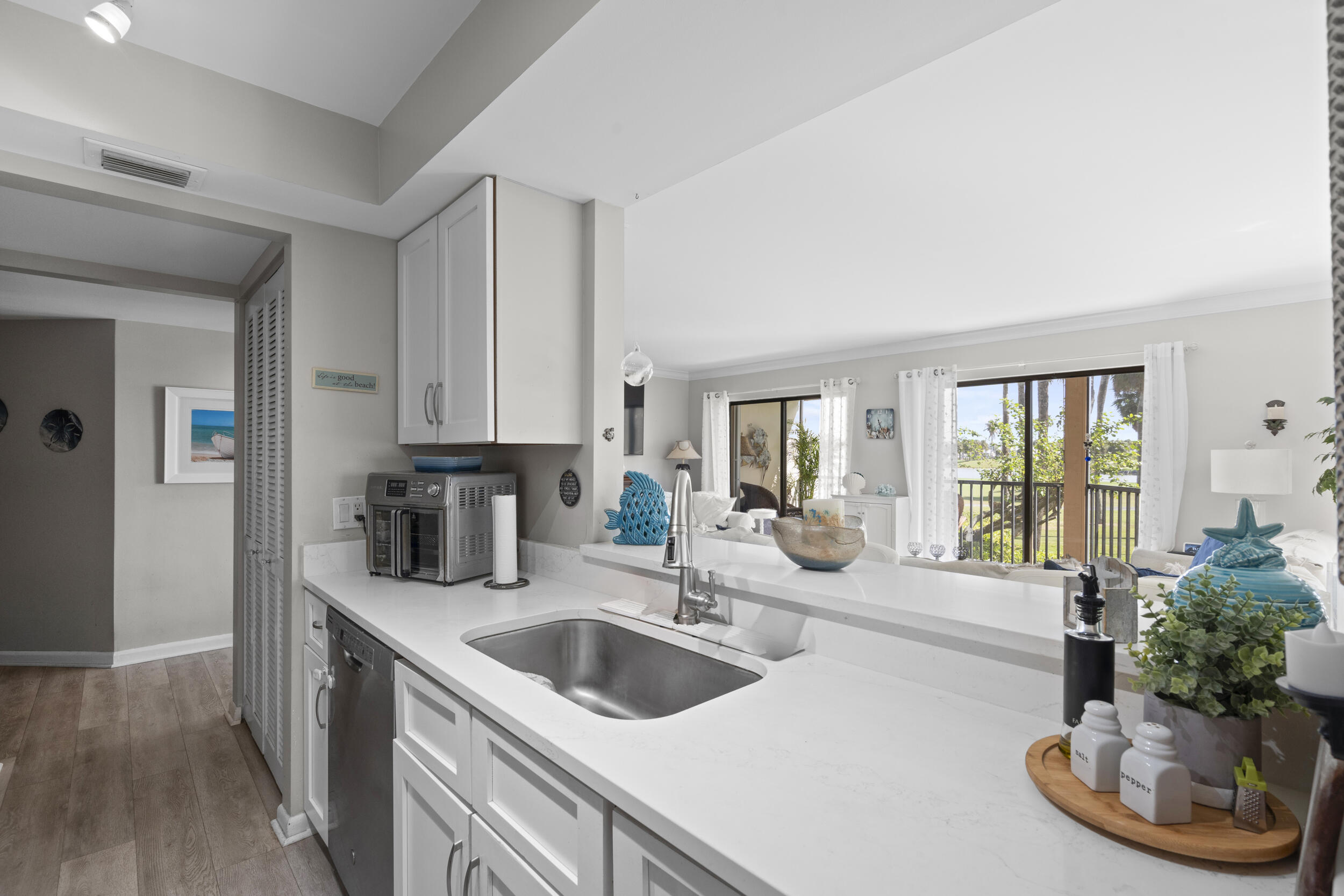 RIVERWOOD CONDO - Residential