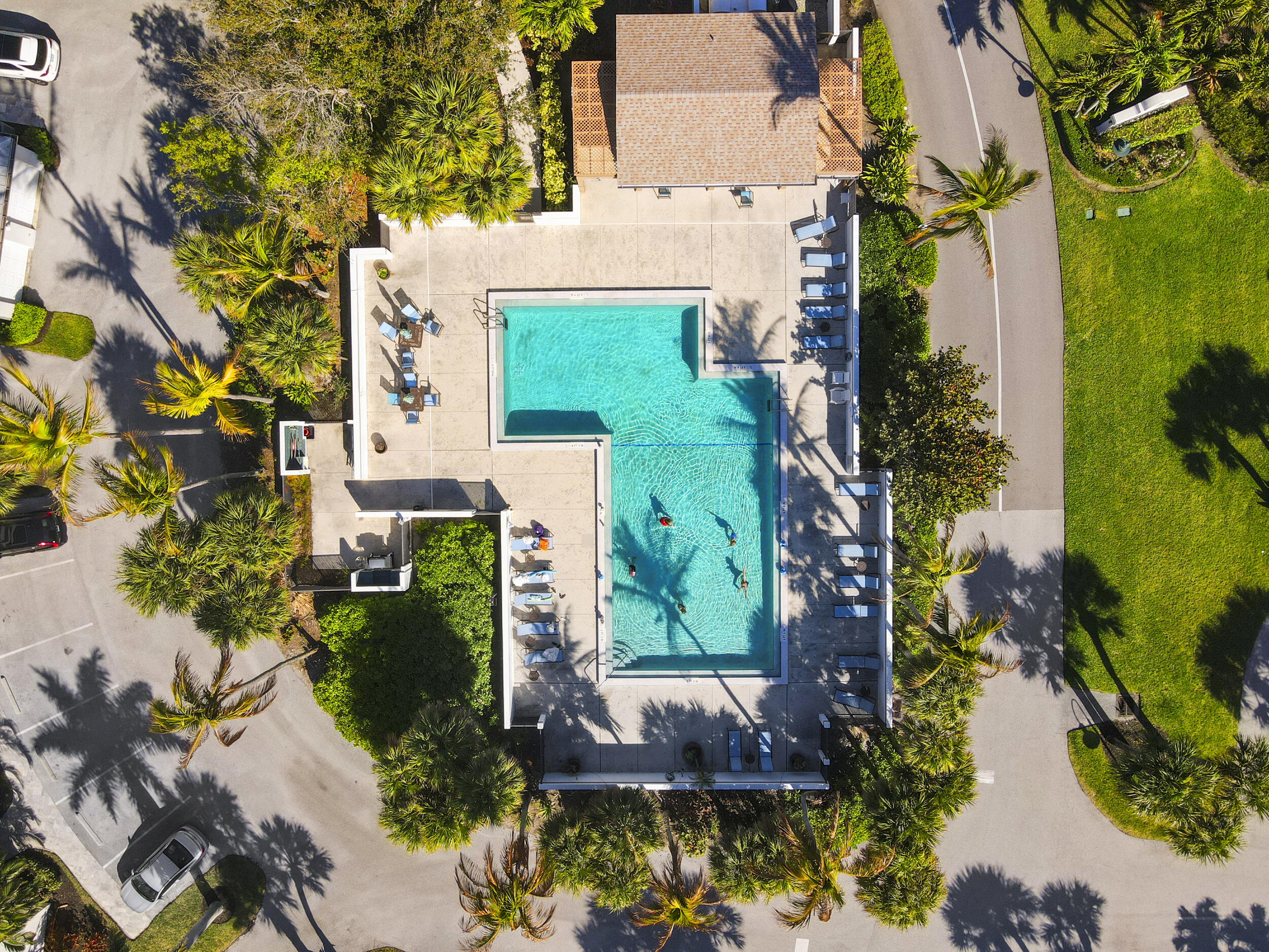 RIVERWOOD CONDO - Residential