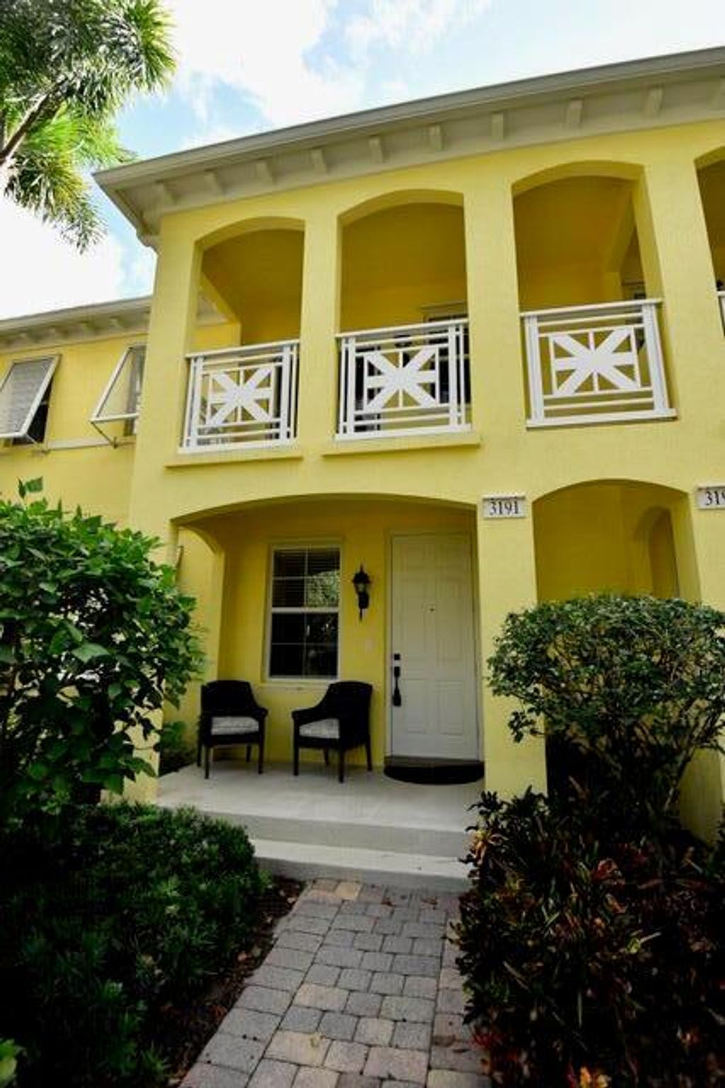 Photo of 3191 E Community Drive, Jupiter, FL 33458 (MLS # R10920824)