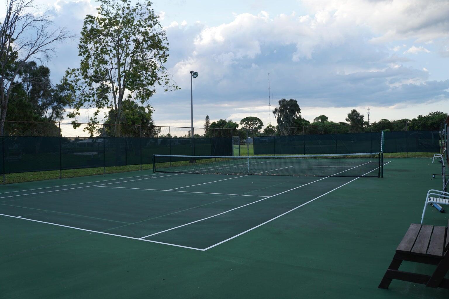 Spanish Lakes - Residential