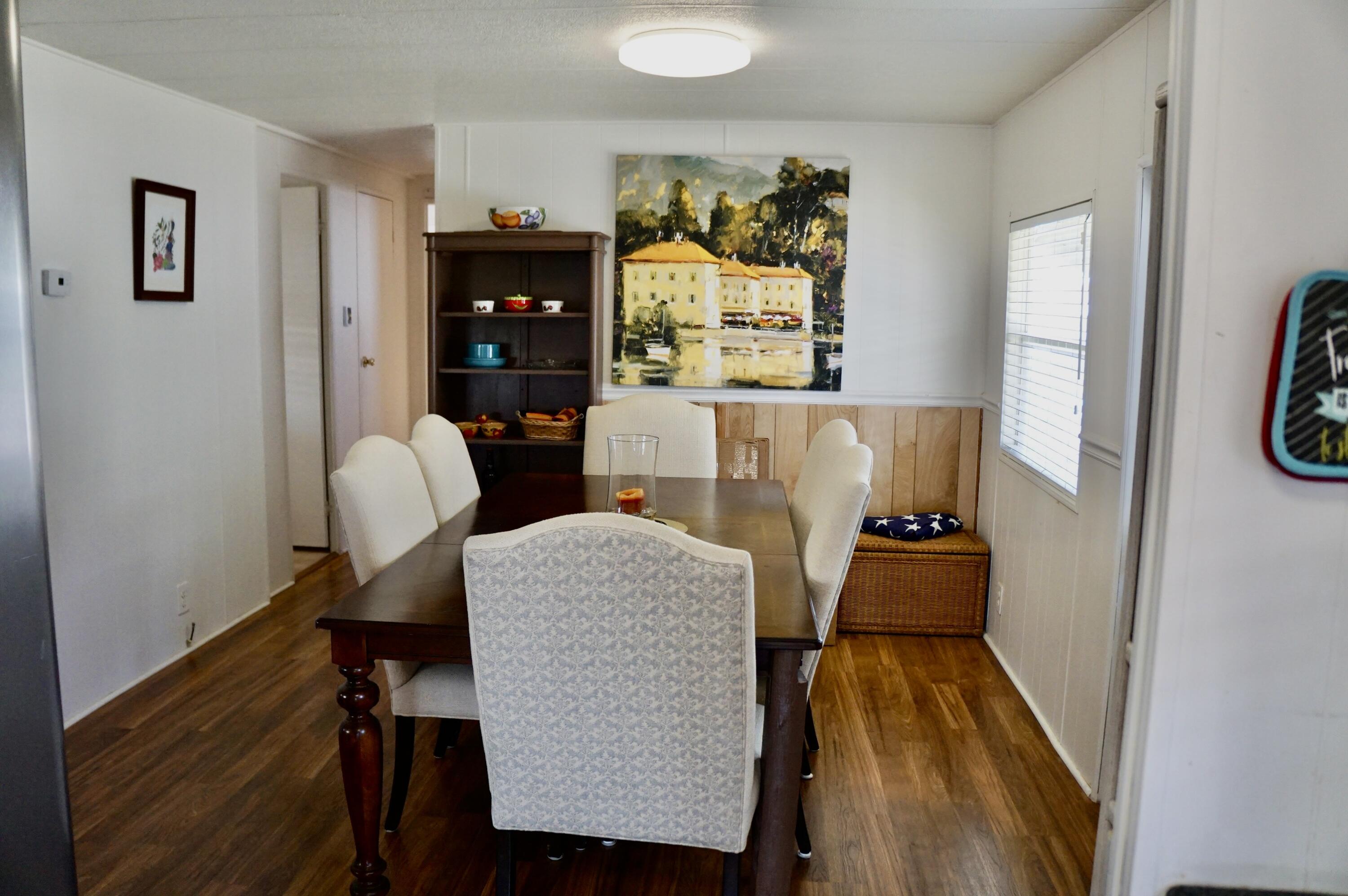 Spanish Lakes - Residential