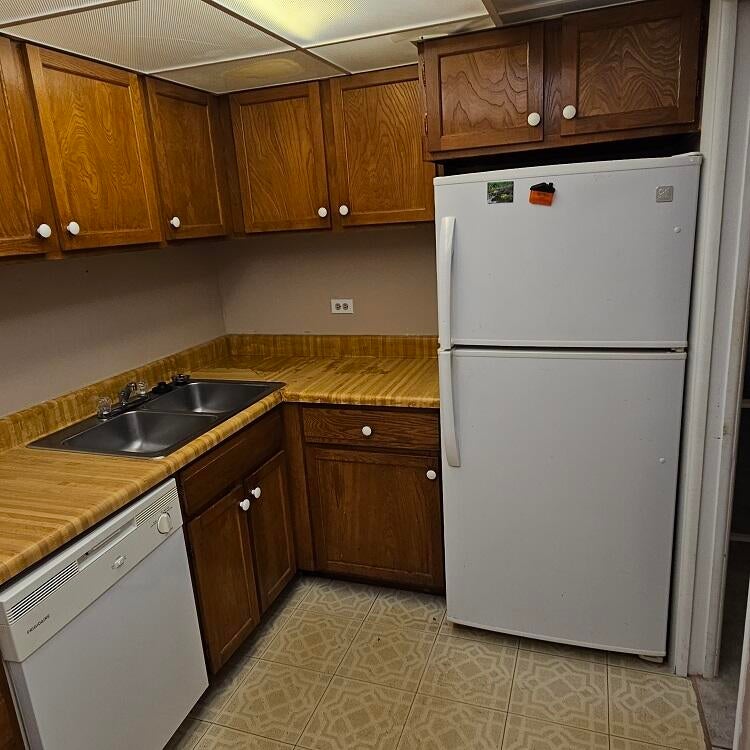 Photo of 3690 INVERRARY Drive #2Y, Lauderhill, FL 33319 (MLS # B26067529)