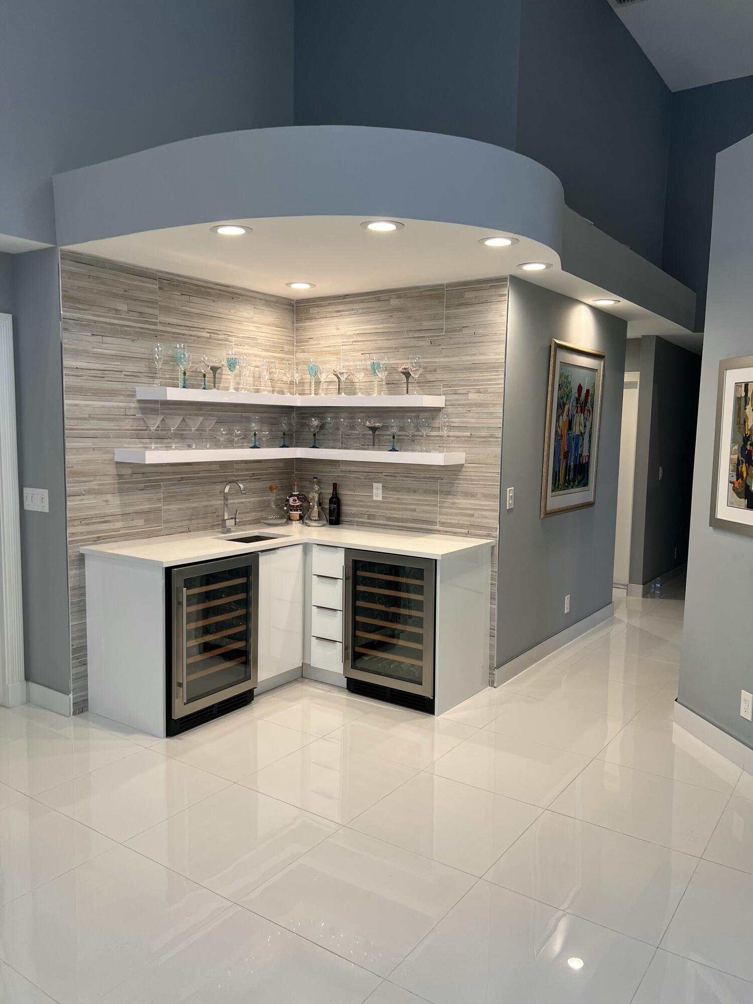 STONEBRIDGE TR - Residential