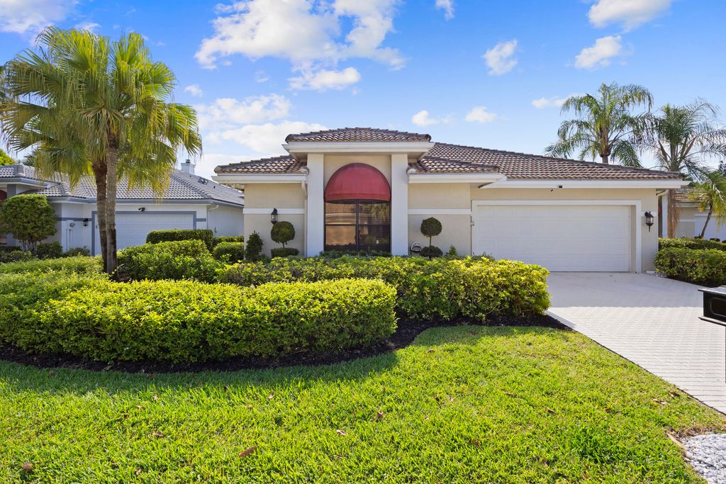 Photo of 10256 Spyglass Way, Boca Raton, FL 33498 (MLS # B26021995)