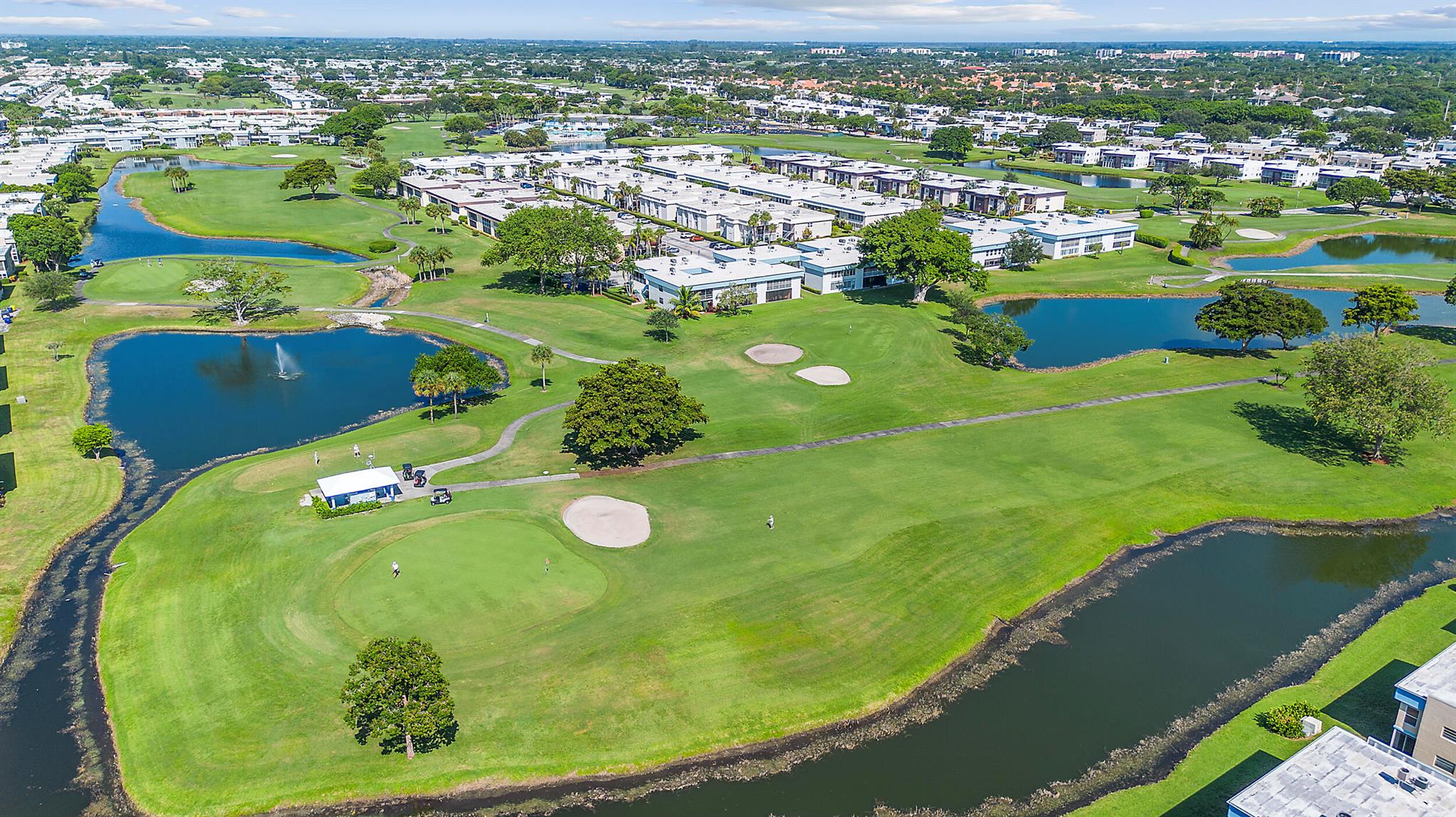 KINGS POINT BURGUNDY COND - Residential Lease