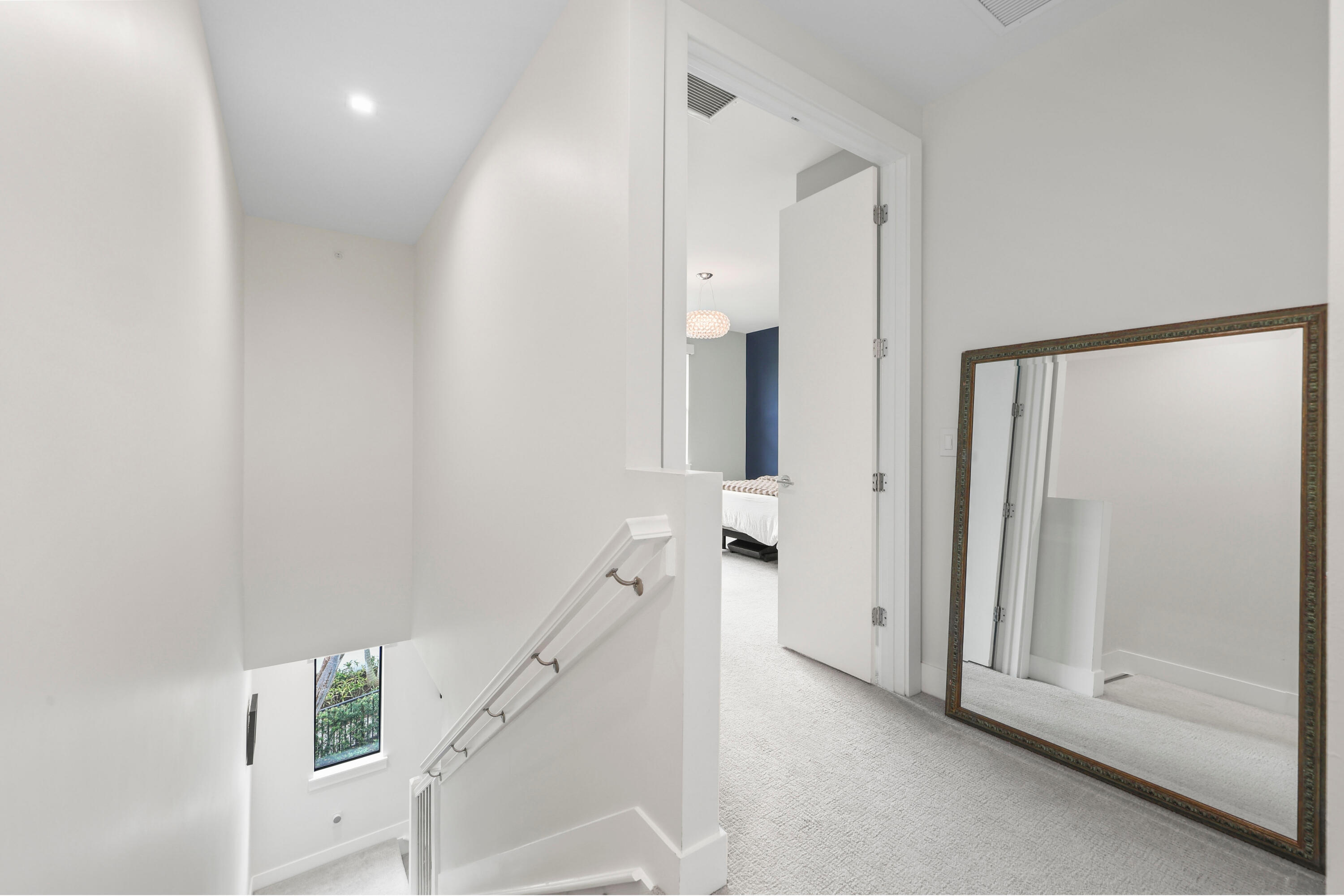 VILLAGE AT WILTON MANORS II - Residential Lease