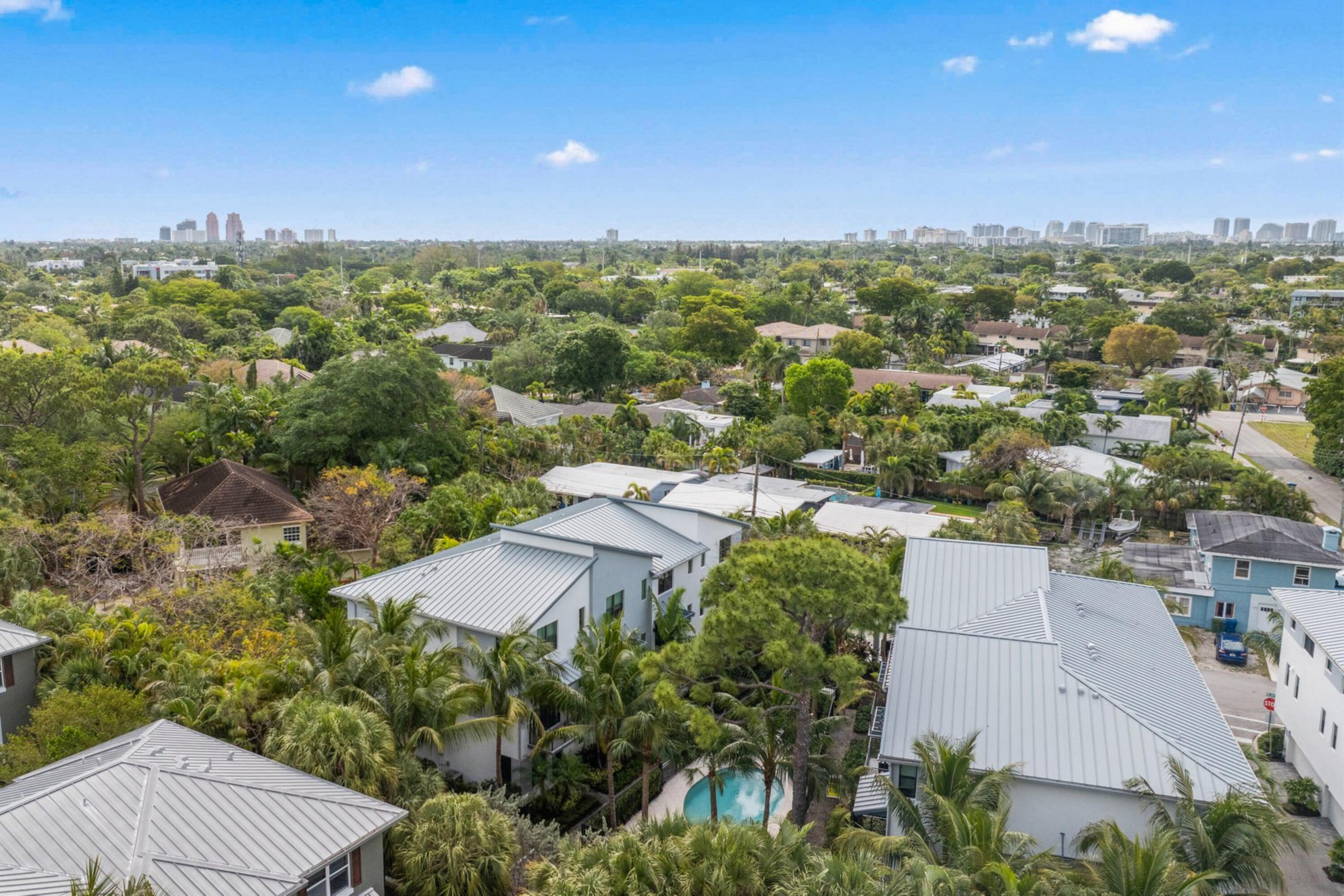VILLAGE AT WILTON MANORS II - Residential Lease