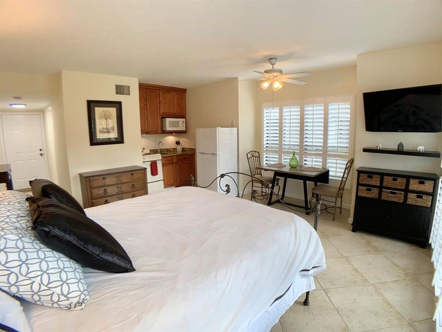 The perfect little hideaway for summer! This unit has tile floors, plantation shutters, a pond view and walking distance to the community pool. Located within the gates of prestigious Palm Beach Polo Club, this is the perfect summer spot. AVAILABLE AS A FULLY FURNISHED OFF SEASON RENTAL ONLY AT THIS RATE, SEE SEASONAL RATE FOR NOV-APRIL.