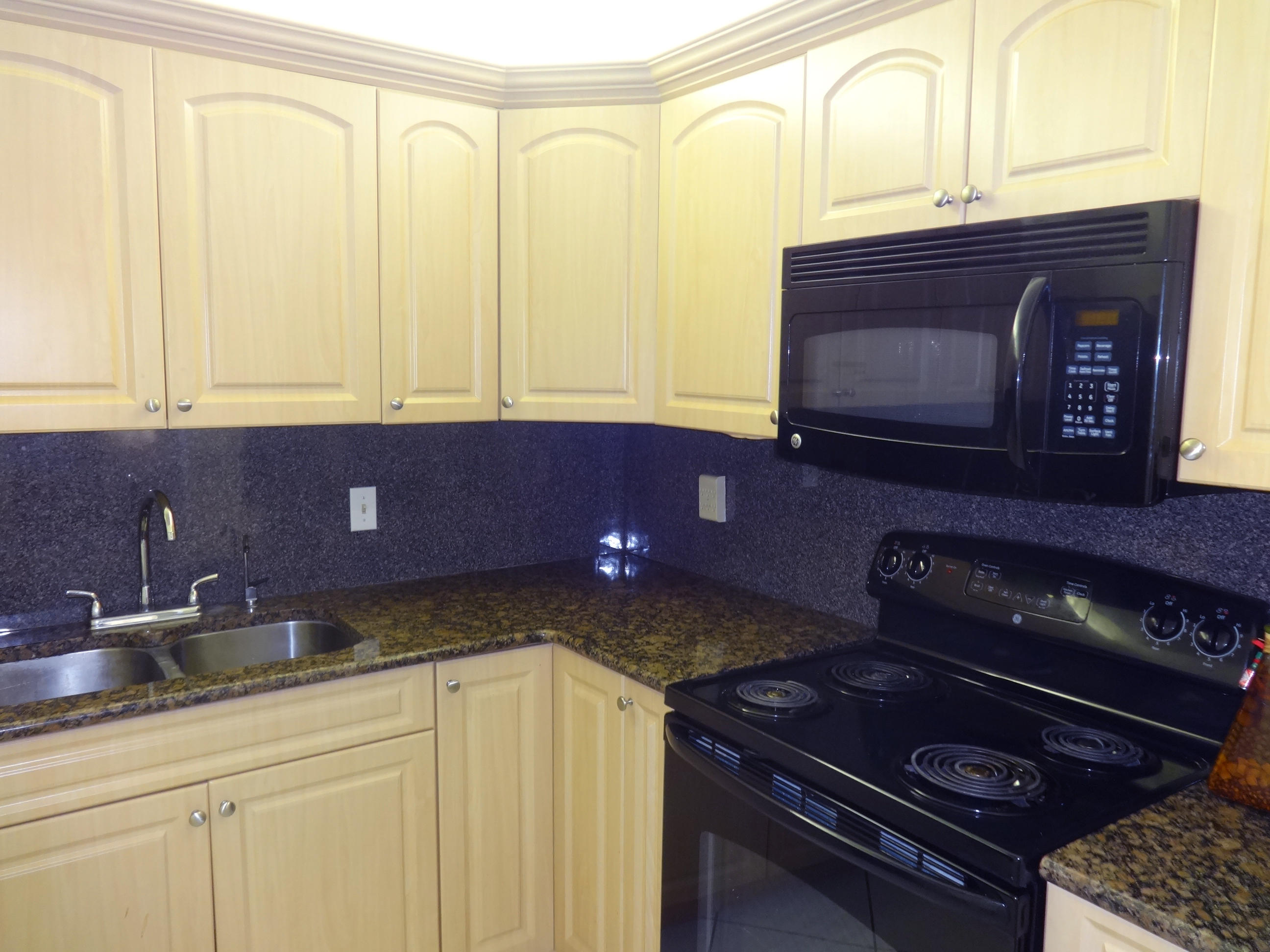 Edgewood Condo - Residential