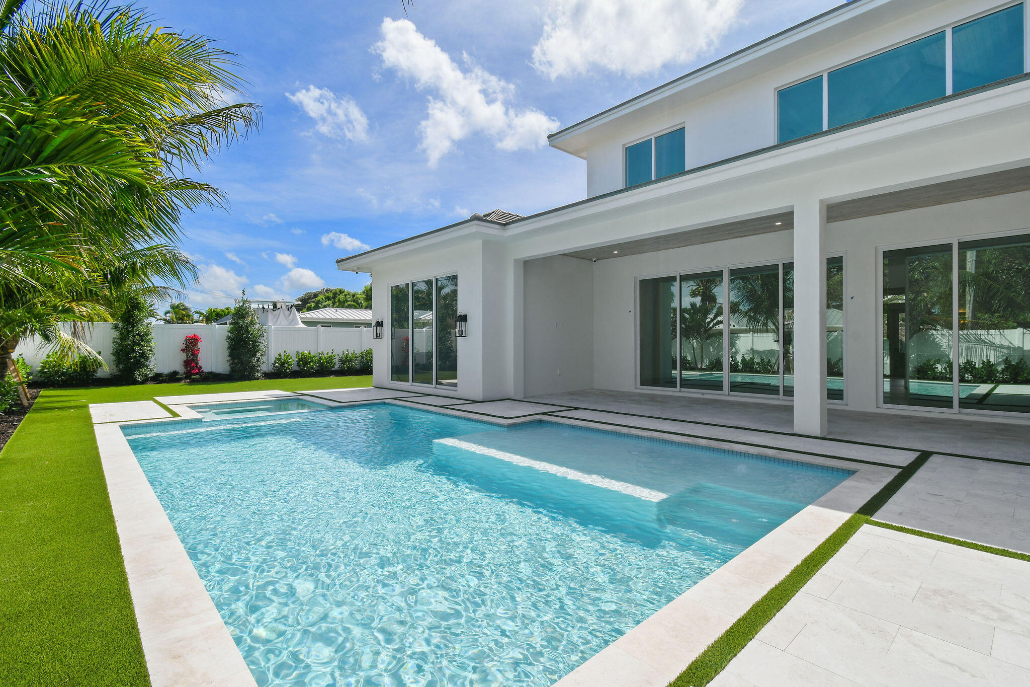 TEQUESTA - Residential