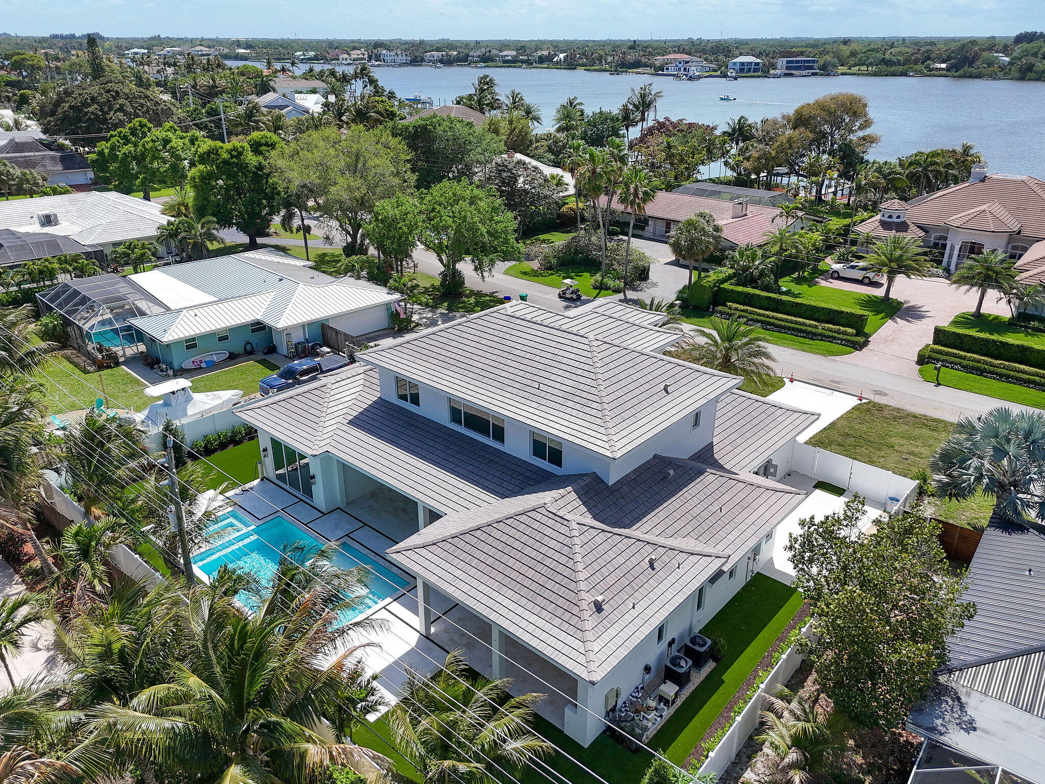 TEQUESTA - Residential