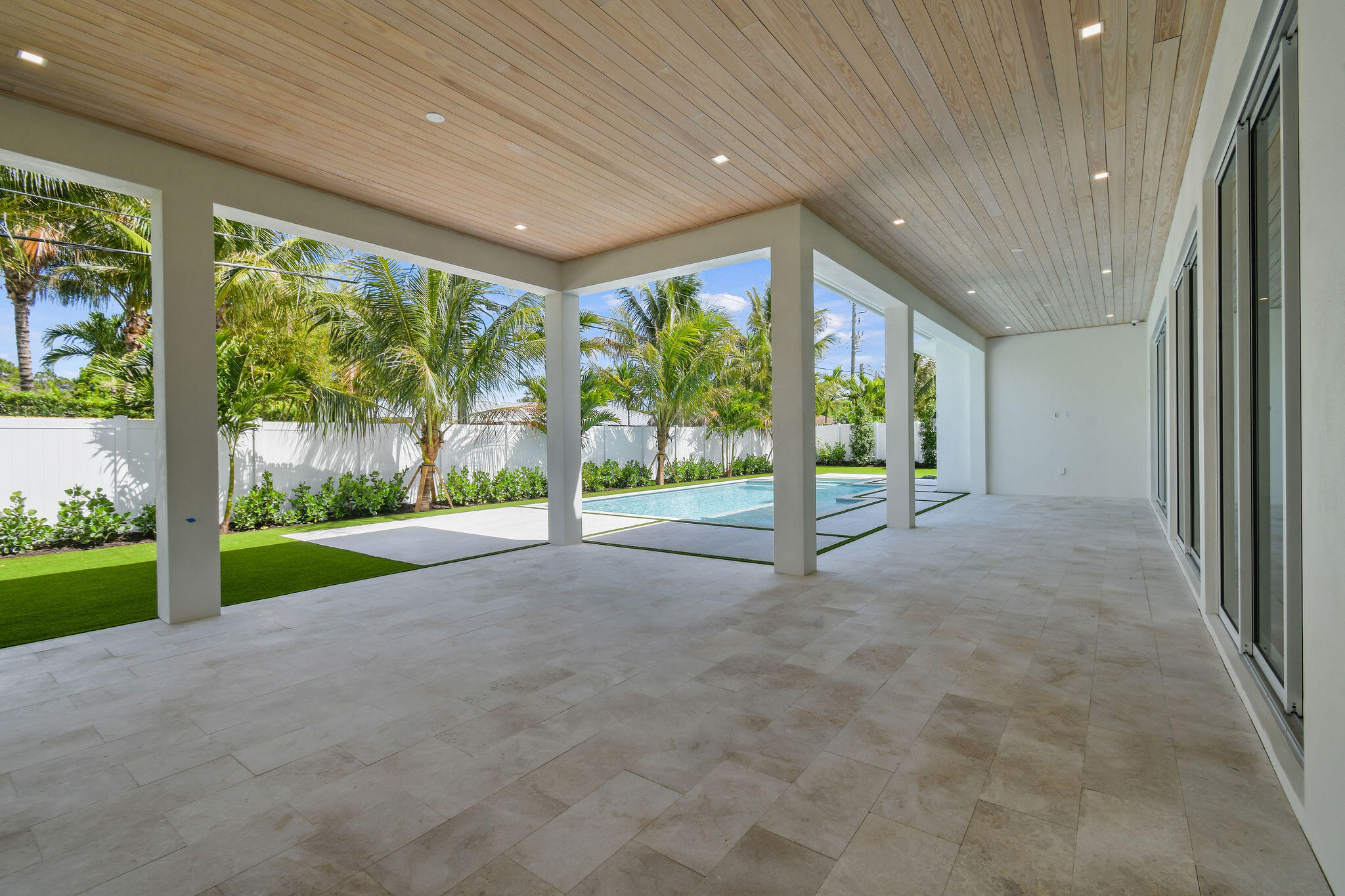 TEQUESTA - Residential