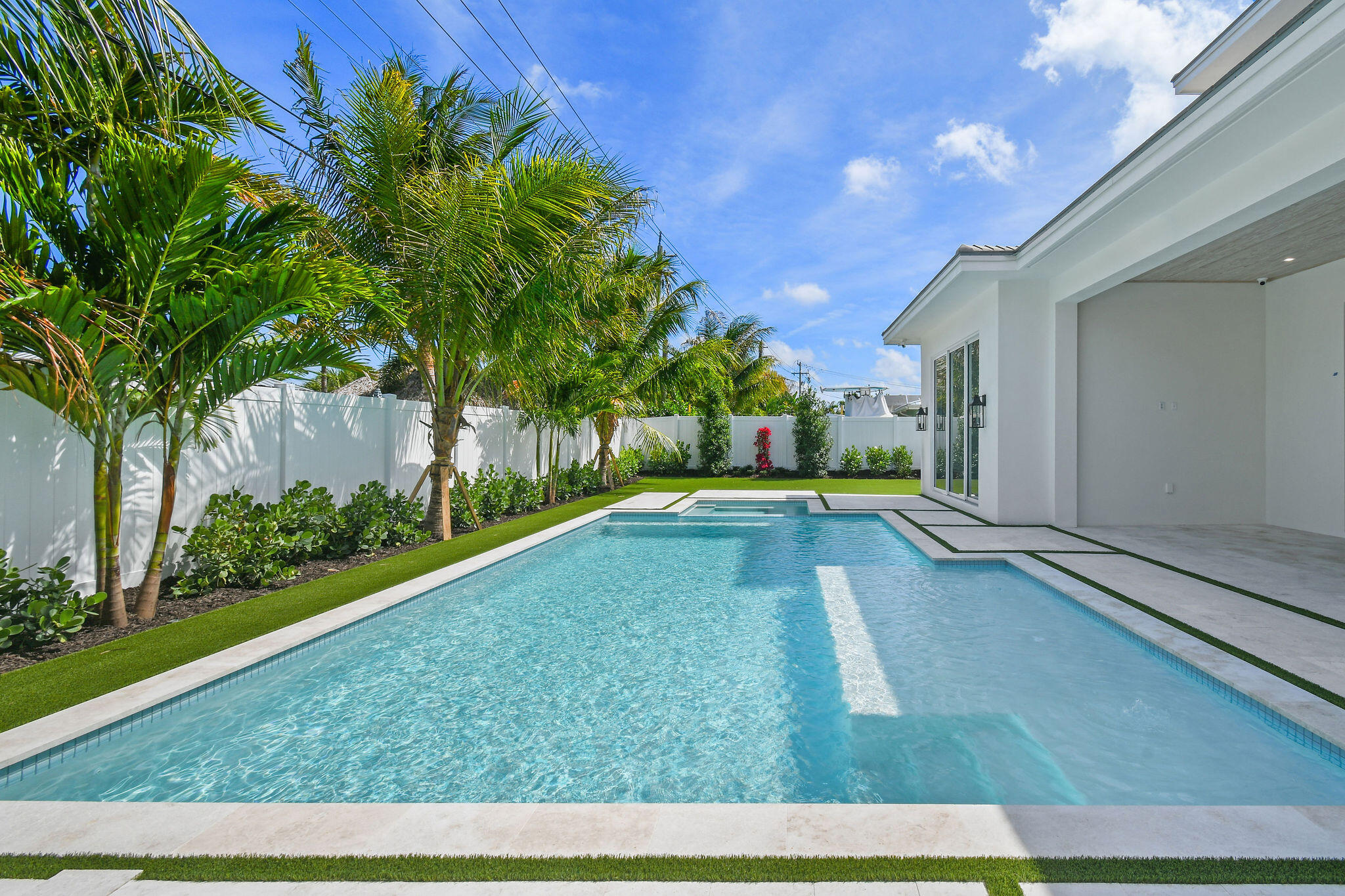 TEQUESTA - Residential