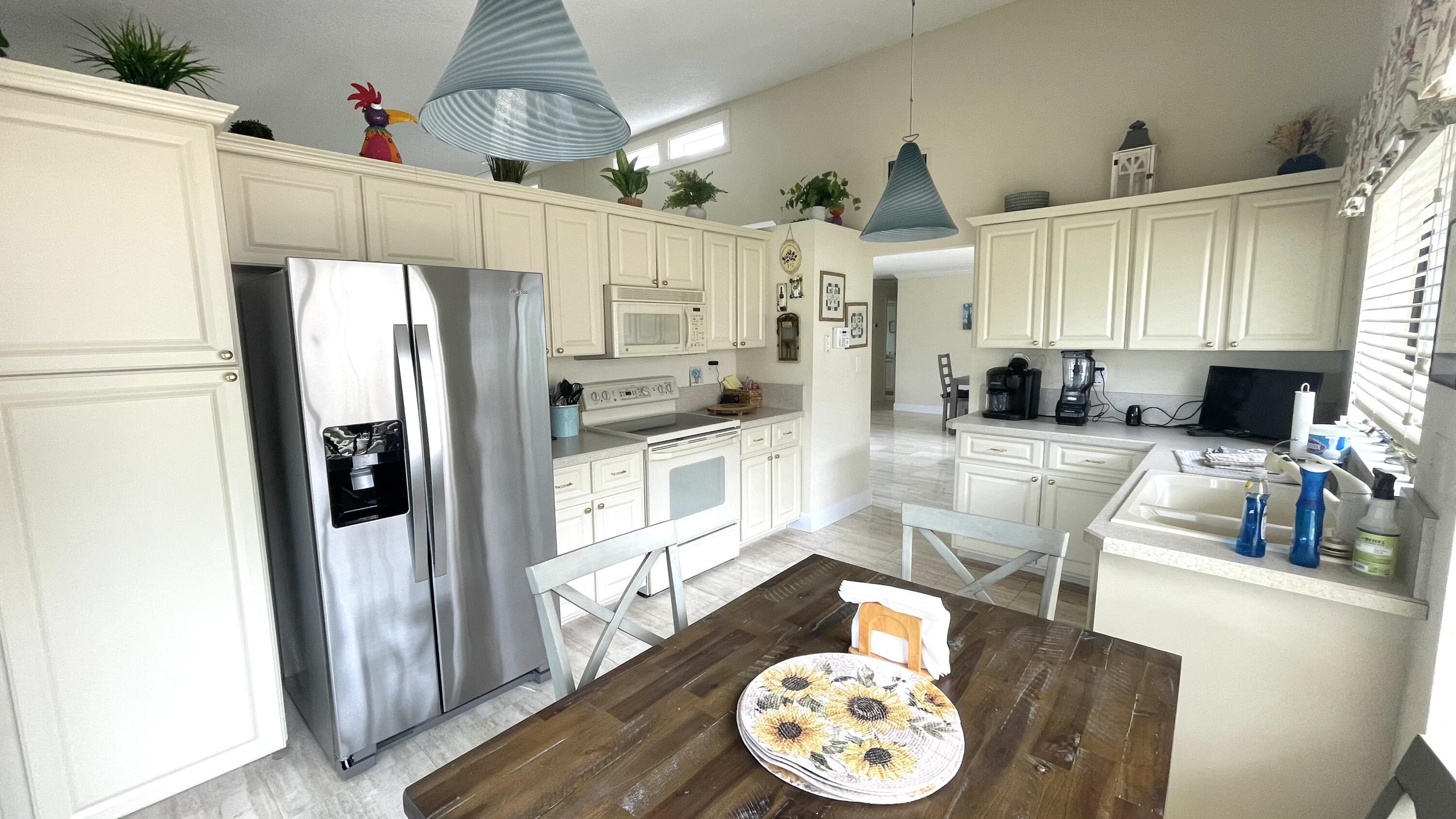 VILLAS OF MONTEREY AT INDIAN SPRING - Residential Lease