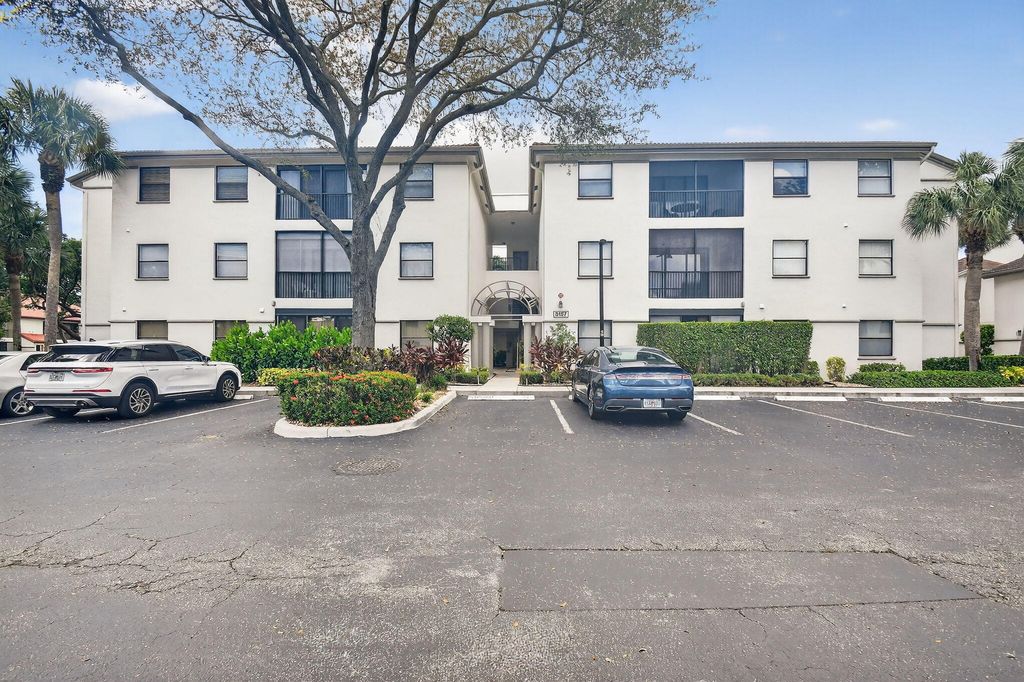 Photo of 5157 Floria Way #R, Boynton Beach, FL 33437 (MLS # R11121081)