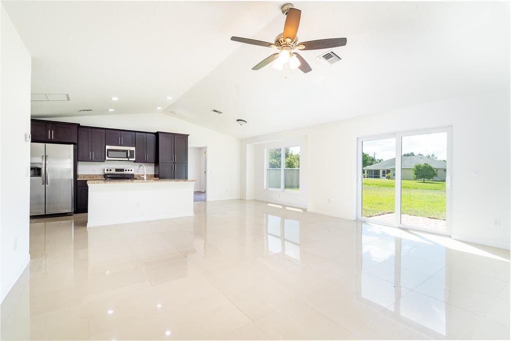 PORT ST LUCIE SECTION 15 - Residential