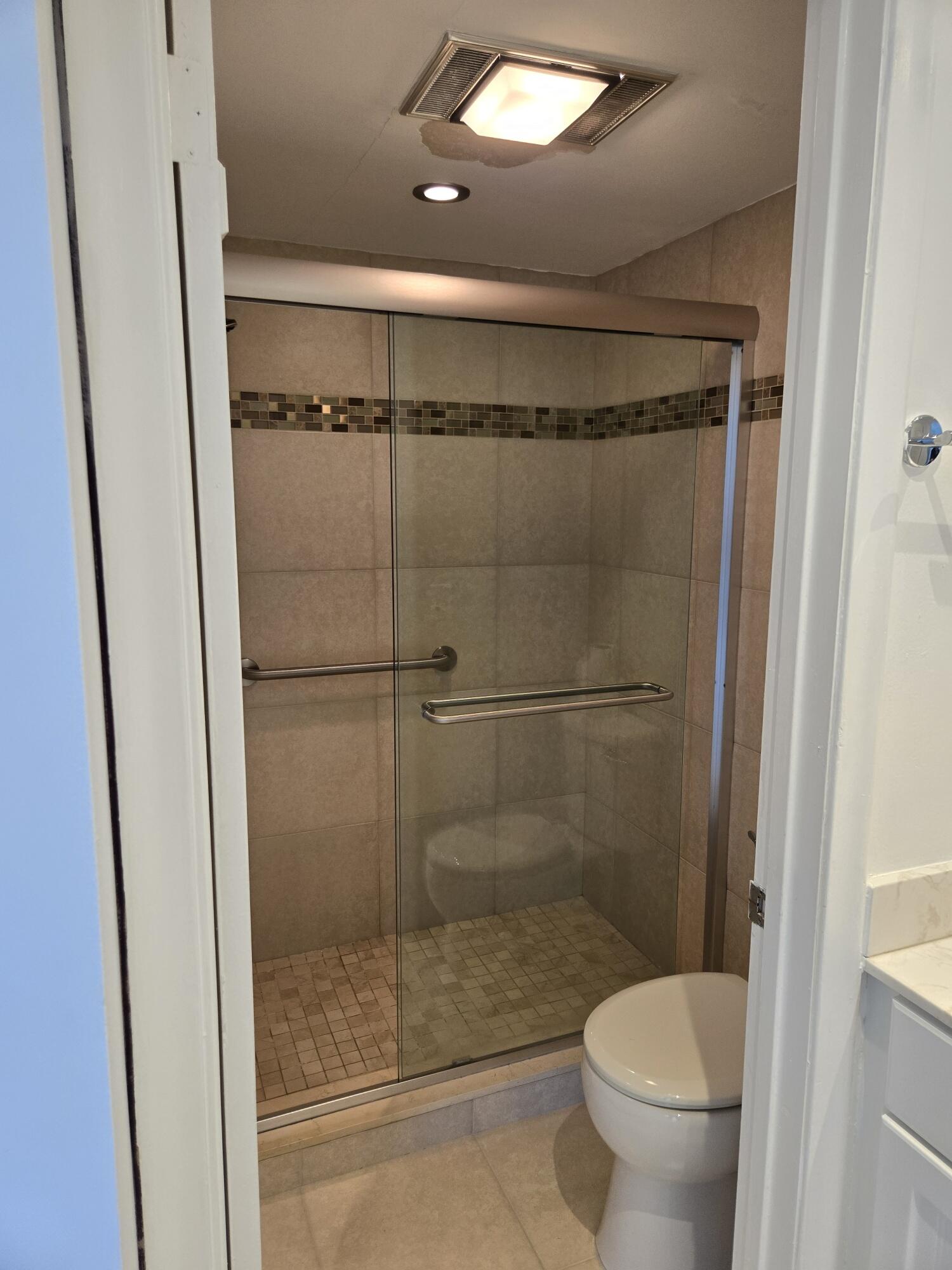 WELLINGTON CONDOS - Residential