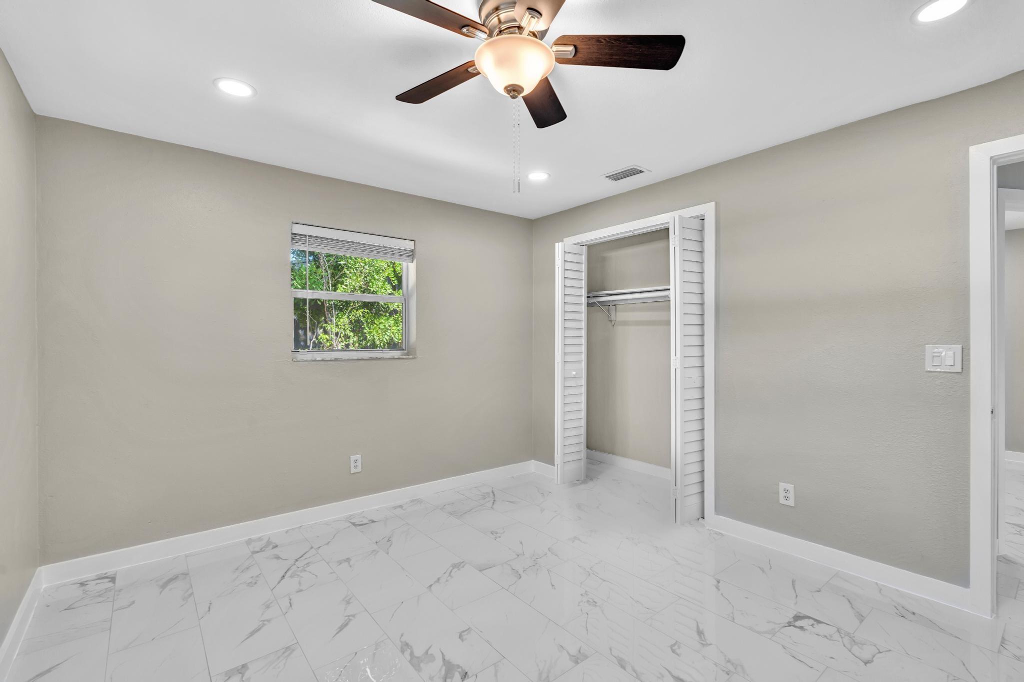 Flamingo Village 44-39 B - Residential Lease