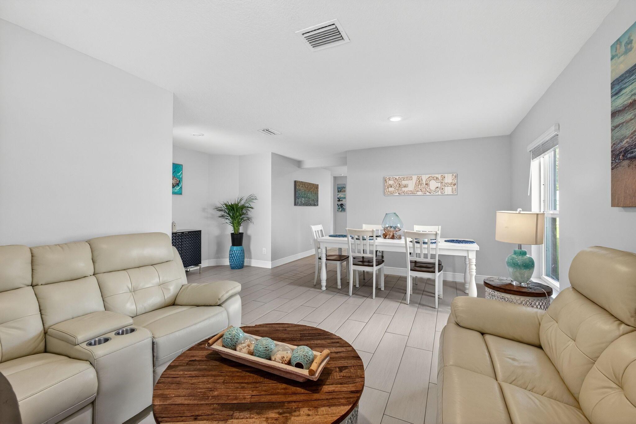 PORT ST LUCIE SECTION 6 - Residential