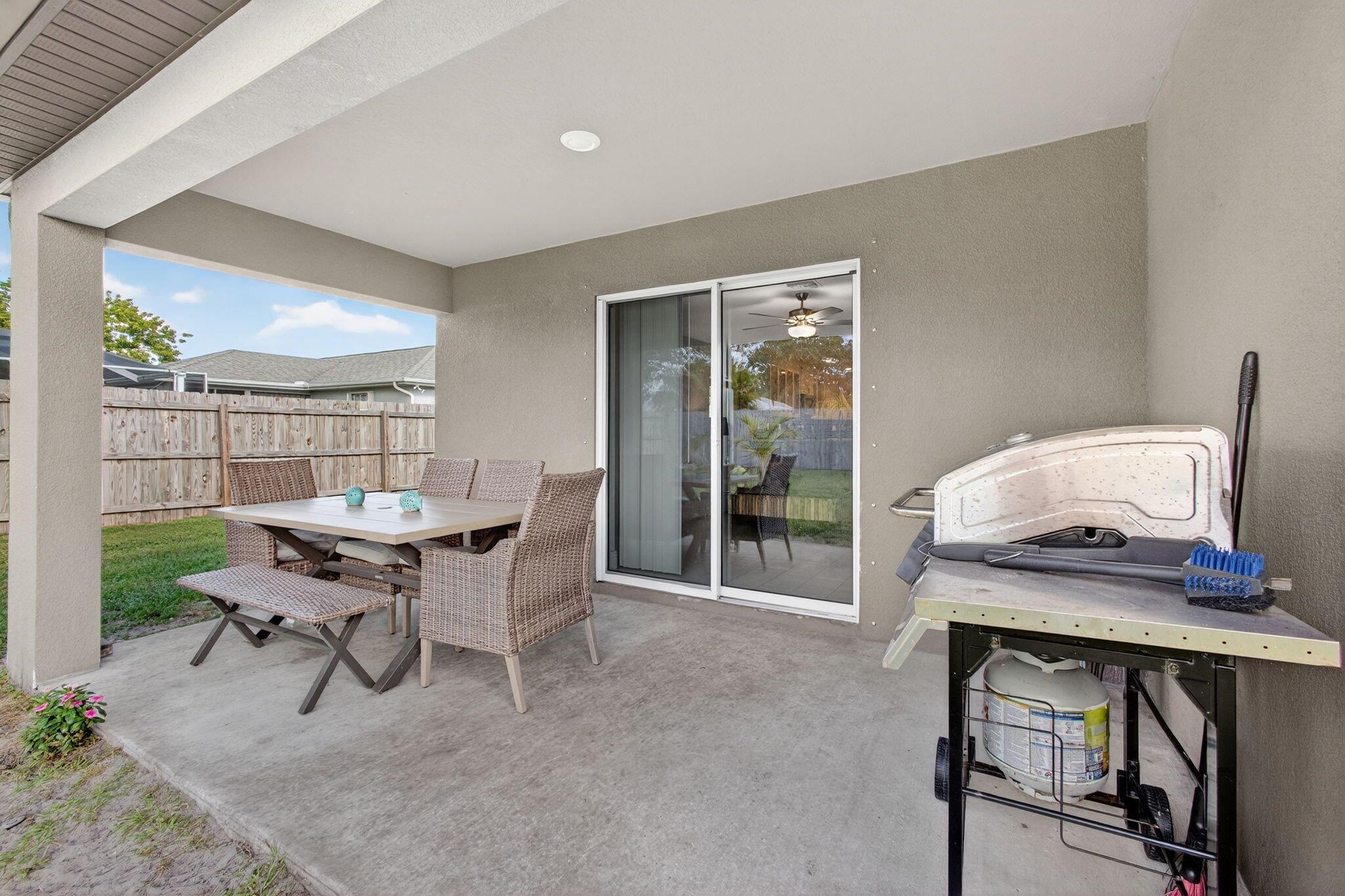 PORT ST LUCIE SECTION 6 - Residential