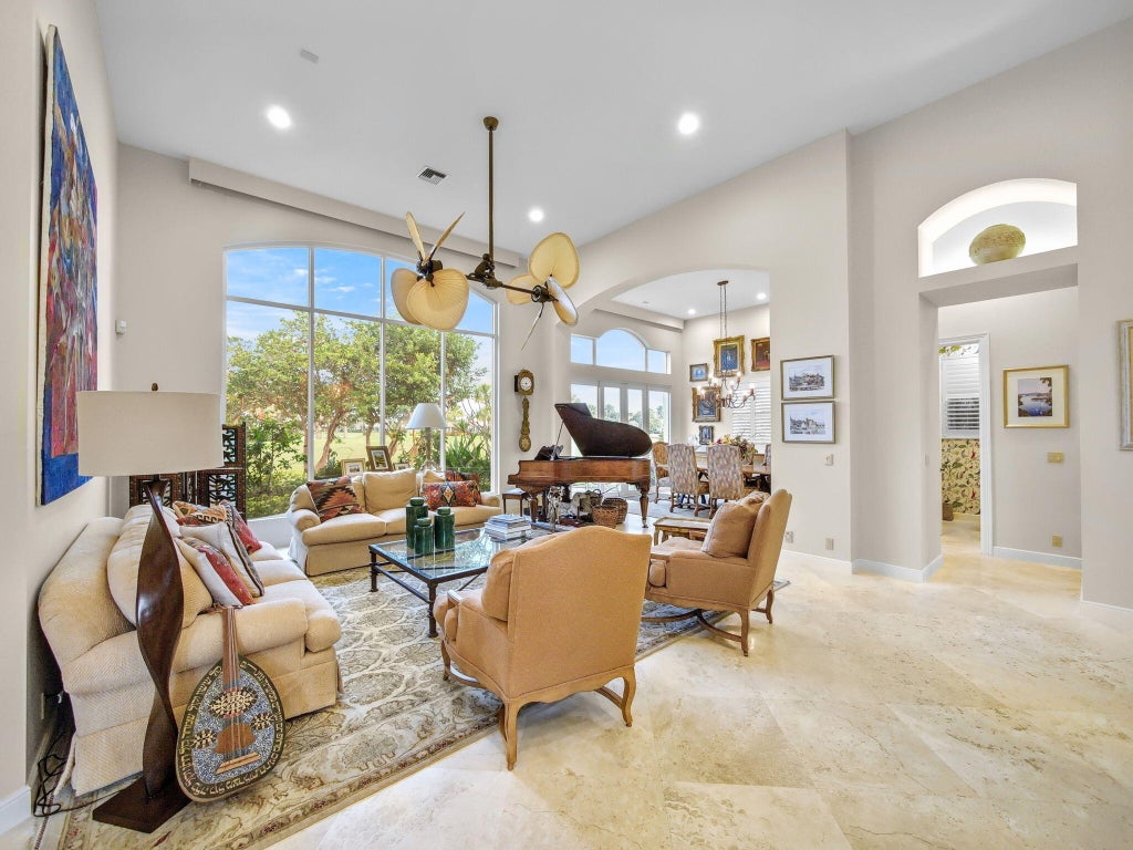 Photo of 1030 Grand Isle Terrace, Palm Beach Gardens, FL 33418 (MLS # R11067321)