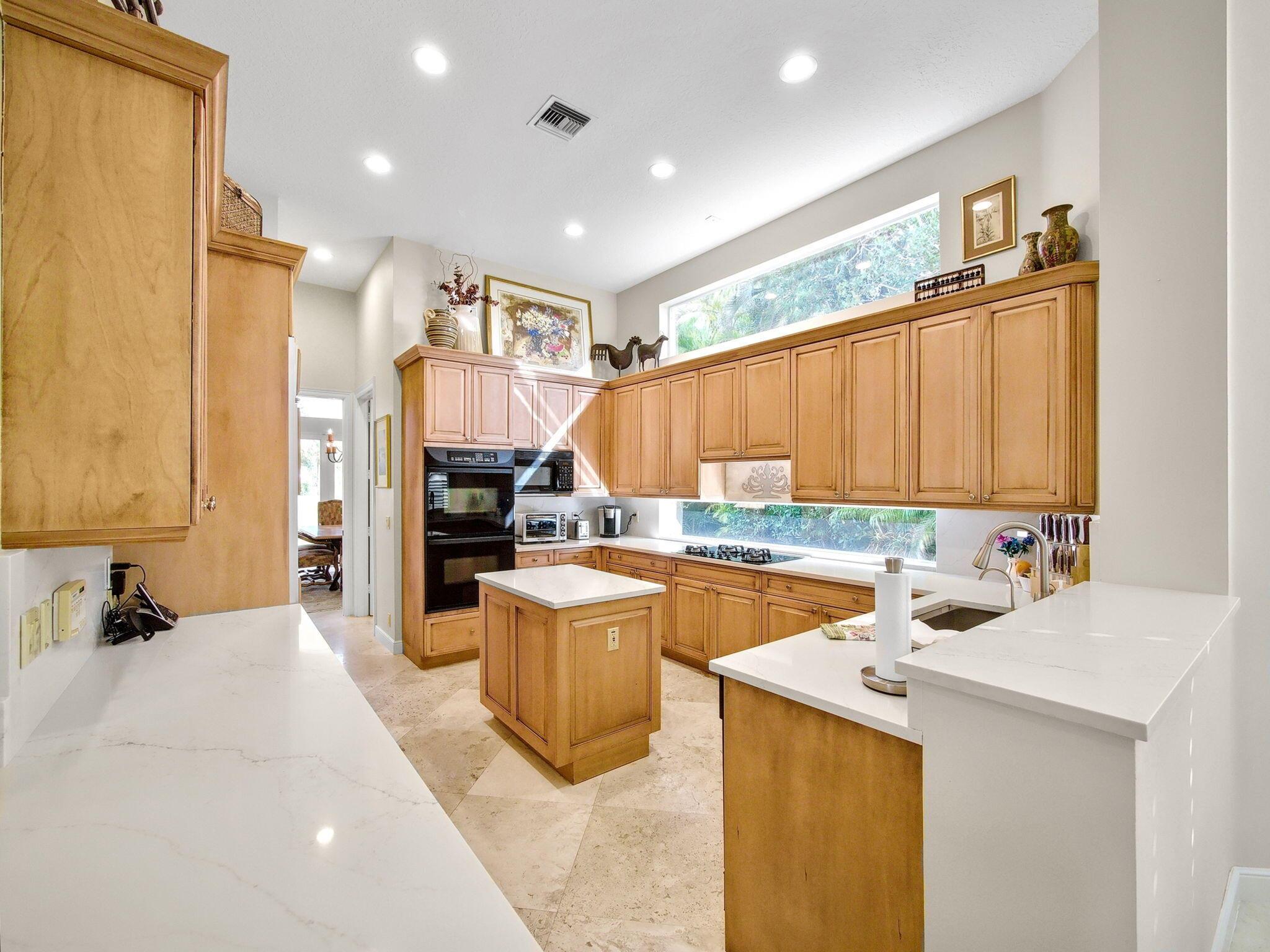 BALLENISLES - Residential