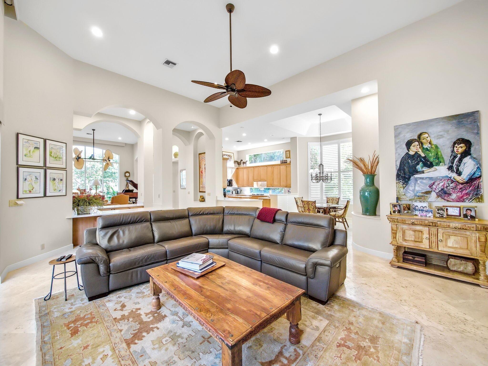 BALLENISLES - Residential