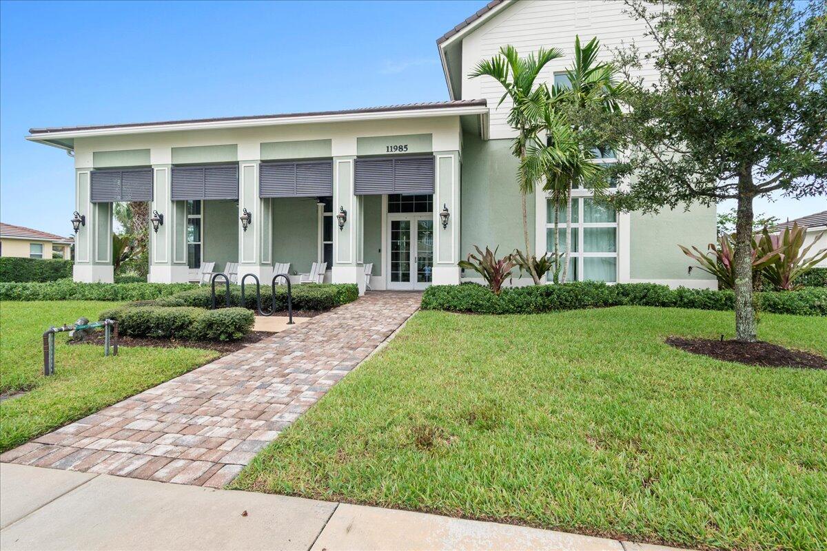 PARK CENTRAL AT CYPRESS KEY - Residential