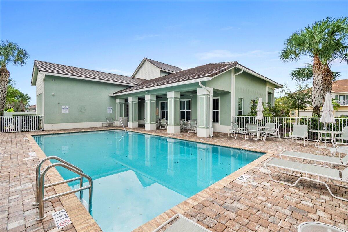 PARK CENTRAL AT CYPRESS KEY - Residential