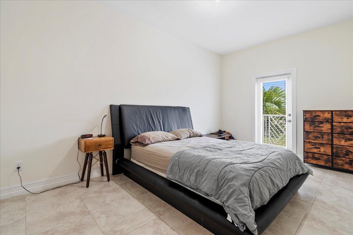 PARK CENTRAL AT CYPRESS KEY - Residential