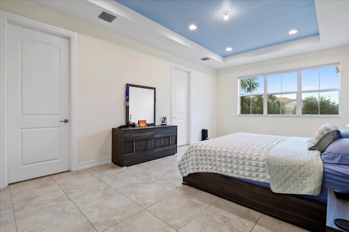 PARK CENTRAL AT CYPRESS KEY - Residential