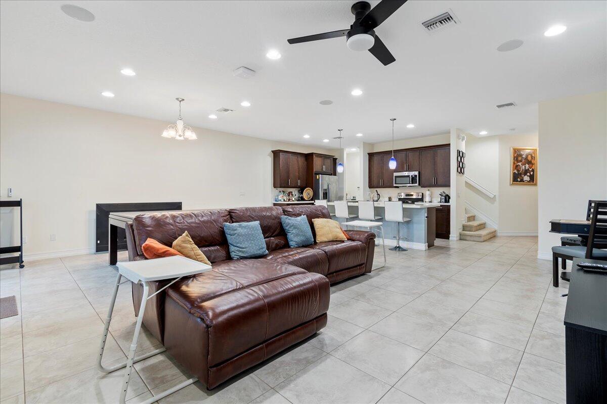 PARK CENTRAL AT CYPRESS KEY - Residential