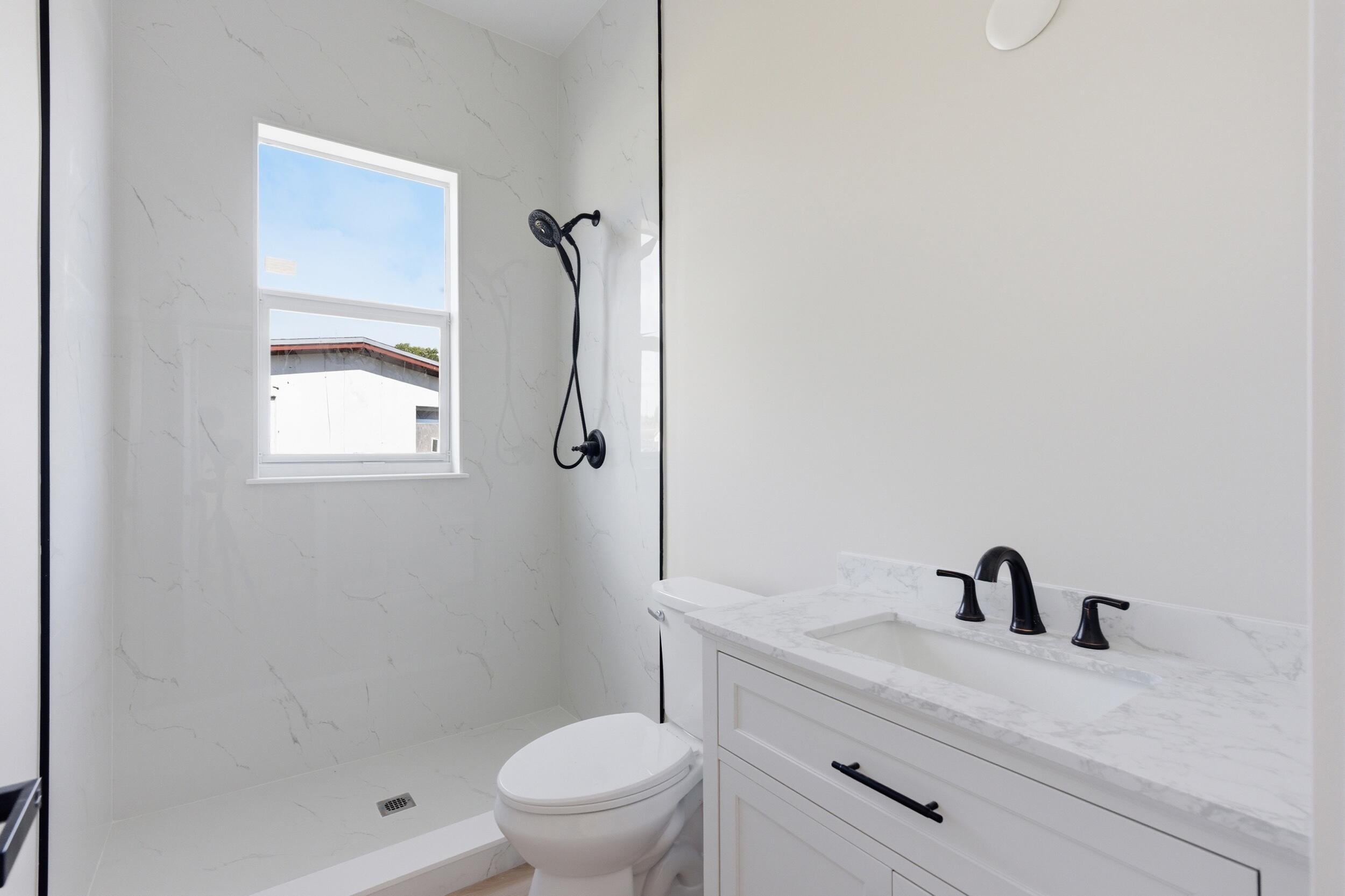 LAUDERDALE MANORS AMD PLAT - Residential