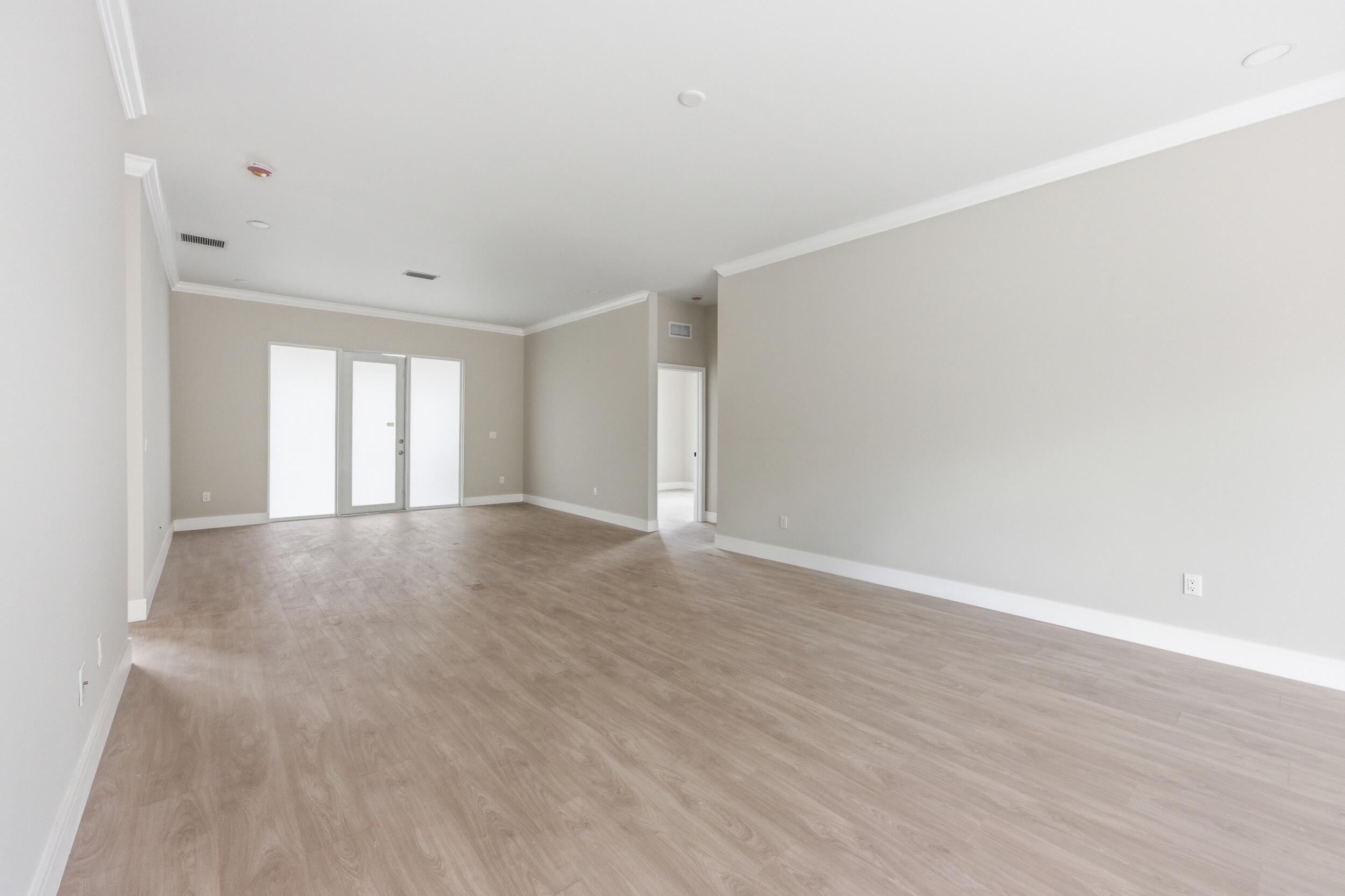 LAUDERDALE MANORS AMD PLAT - Residential