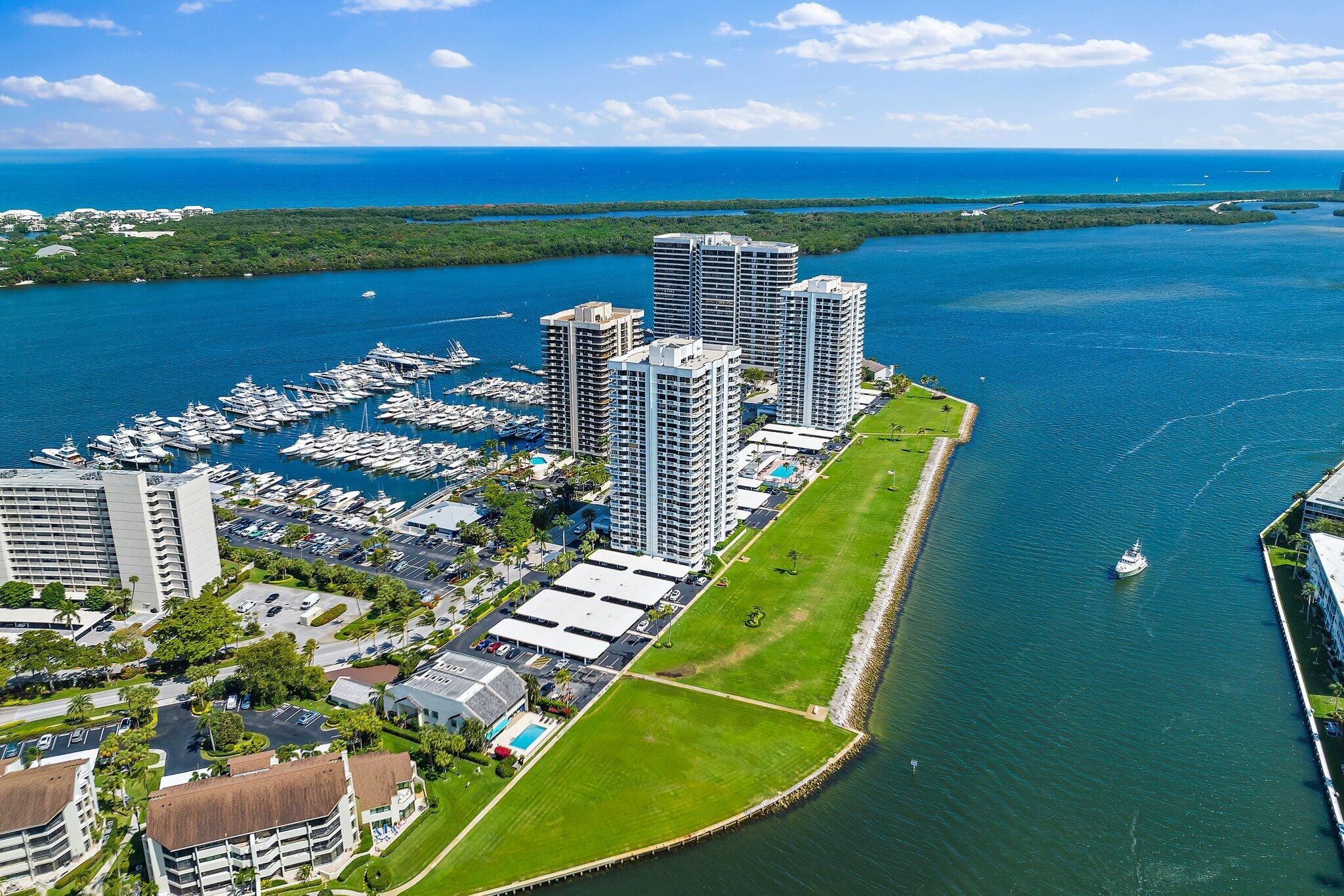 123 Lakeshore Drive 1544