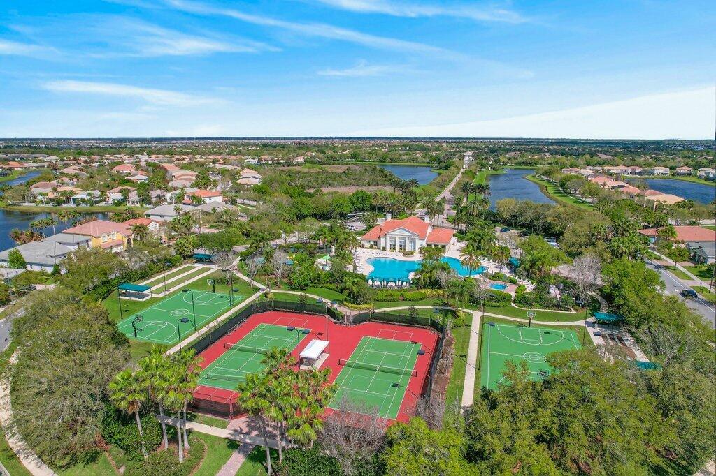 Townpark Fieldstone Village - Residential