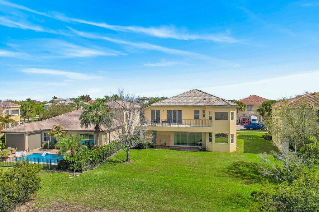 Townpark Fieldstone Village - Residential