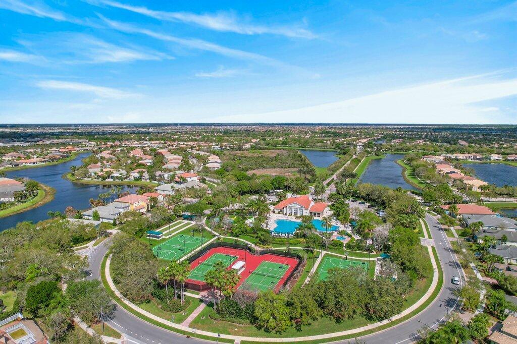 Townpark Fieldstone Village - Residential