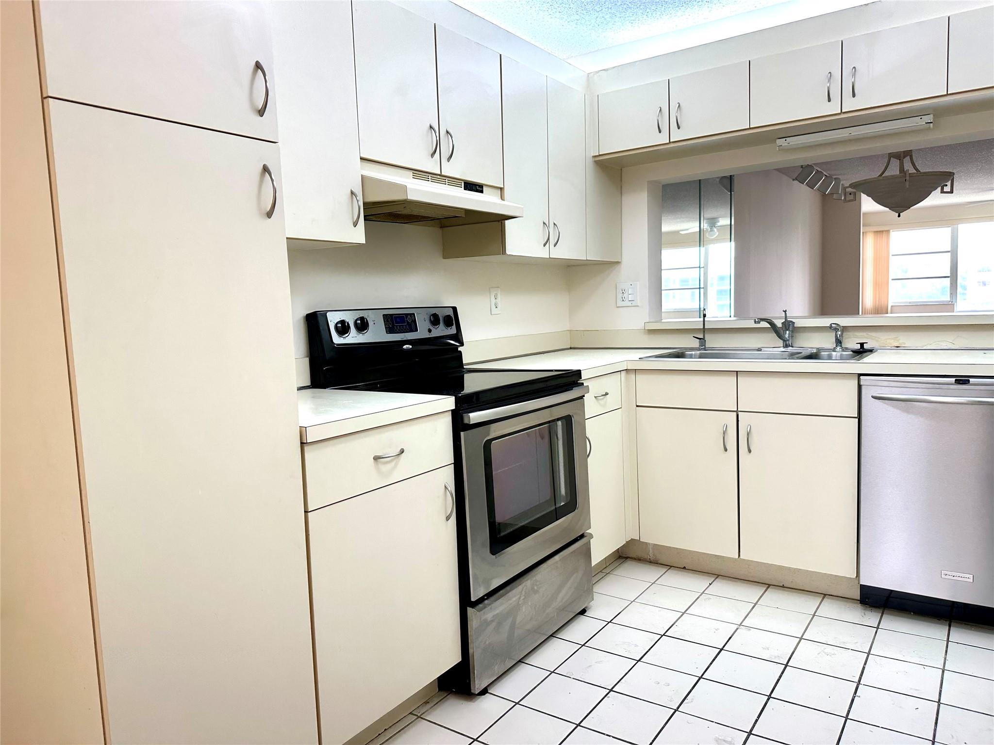 Kings Point - Residential