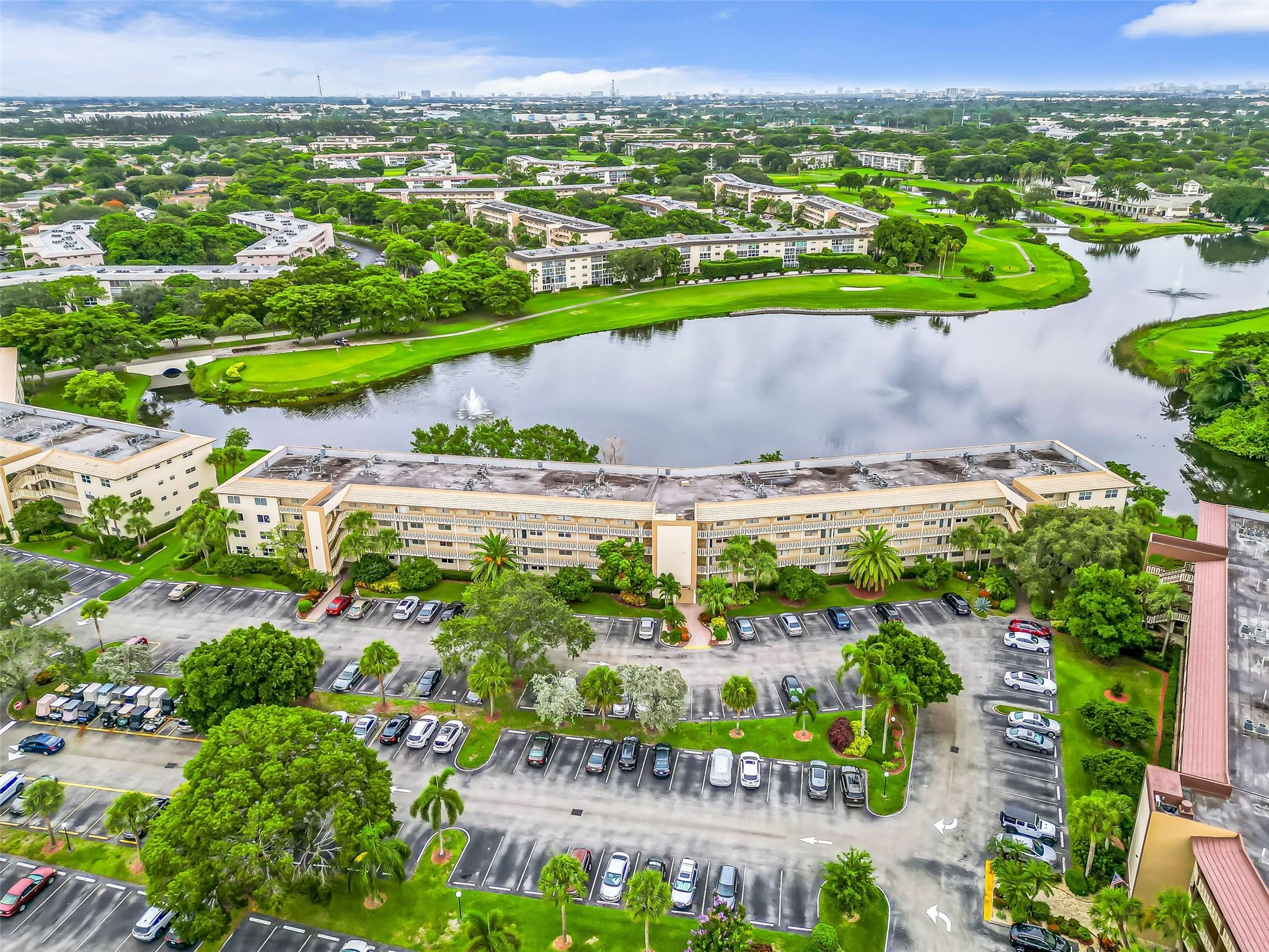 WYNMOOR VILLAGE - Residential