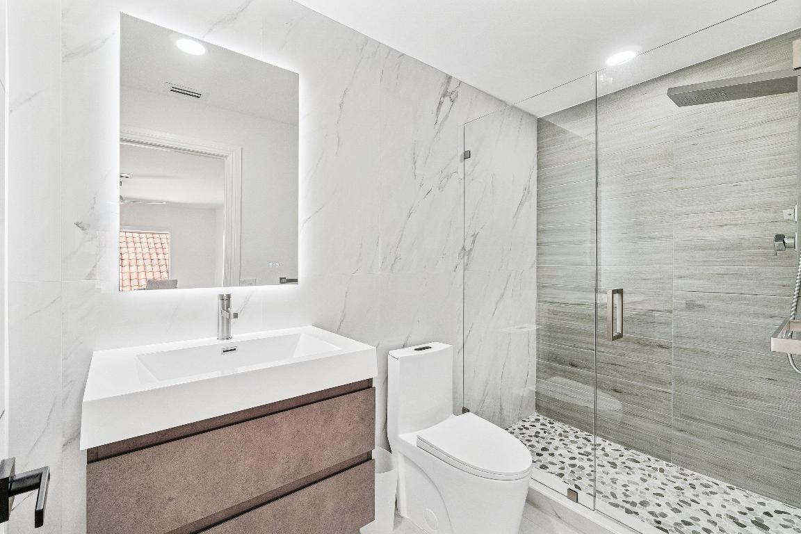 MANCHESTER / POLO CLUB - Residential