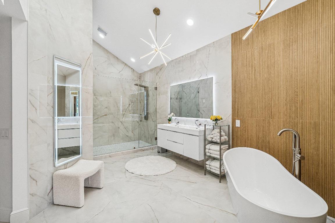 MANCHESTER / POLO CLUB - Residential