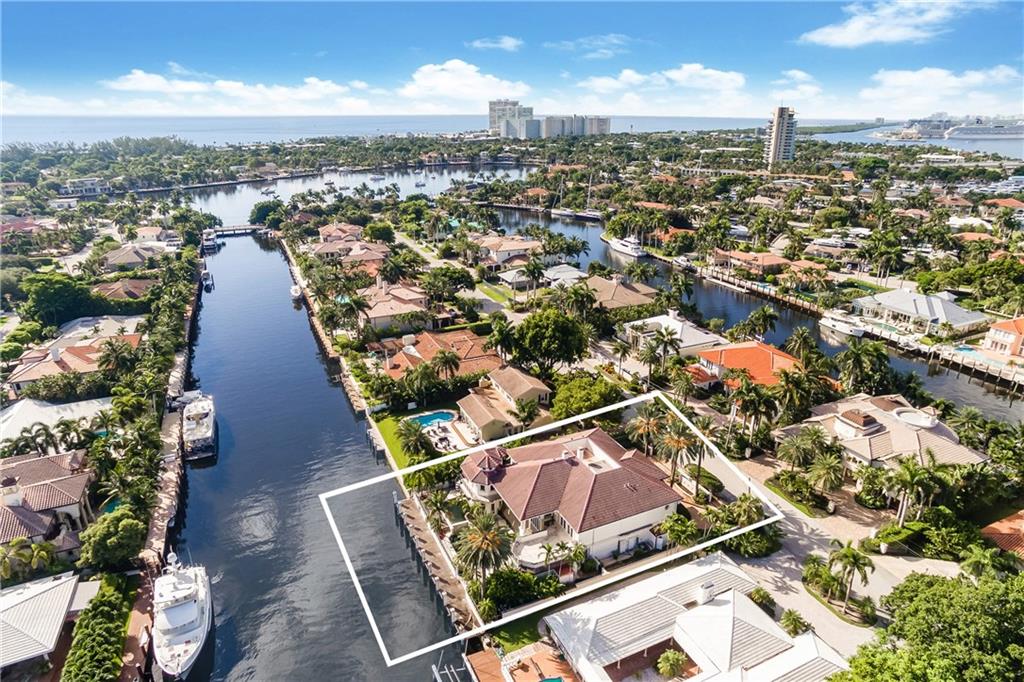 Del Lago Isle 42-2 B - Residential