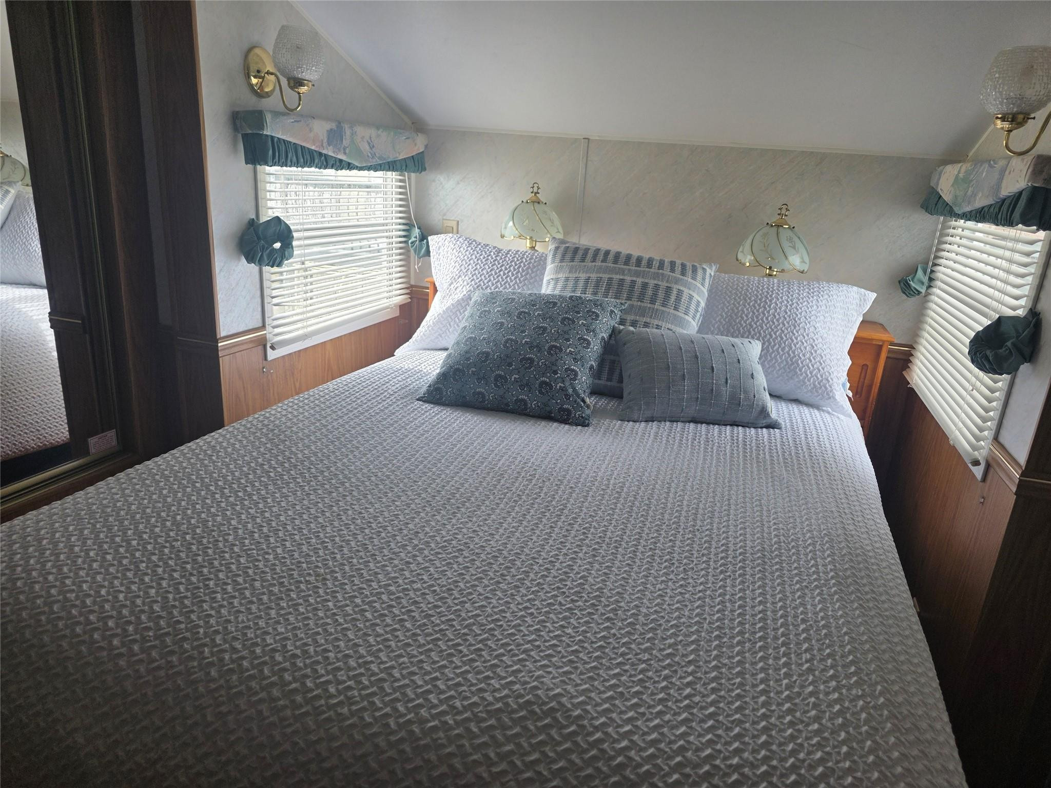 Ancient Oaks RV Resort - Residential