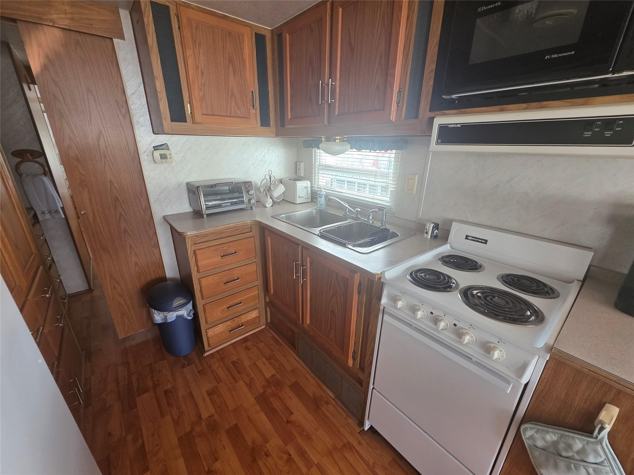 Ancient Oaks RV Resort - Residential