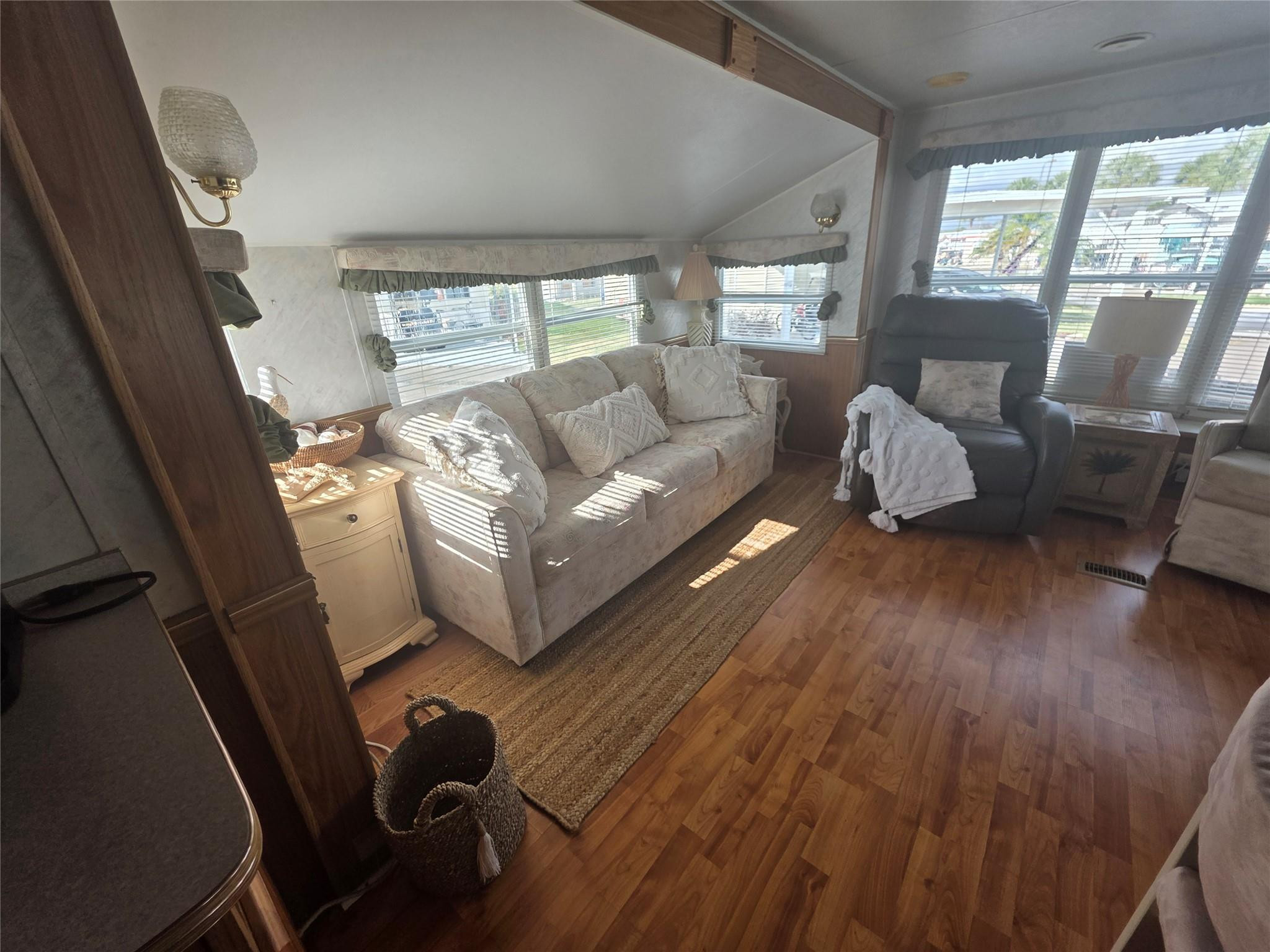 Ancient Oaks RV Resort - Residential