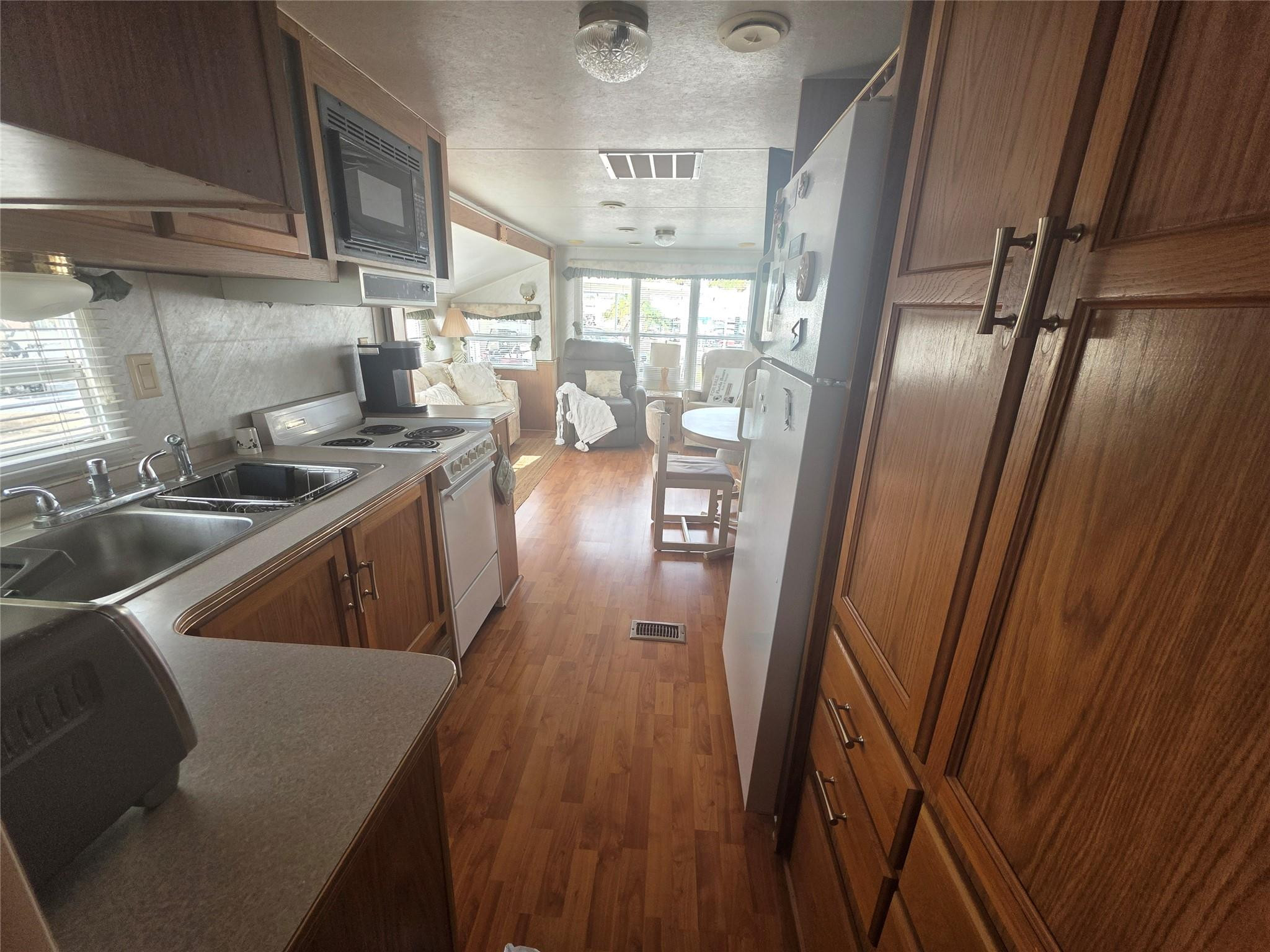 Ancient Oaks RV Resort - Residential