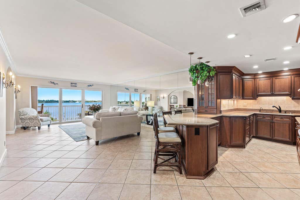 Photo of 2600 N Flagler Drive #509, West Palm Beach, FL 33407 (MLS # B26064356)